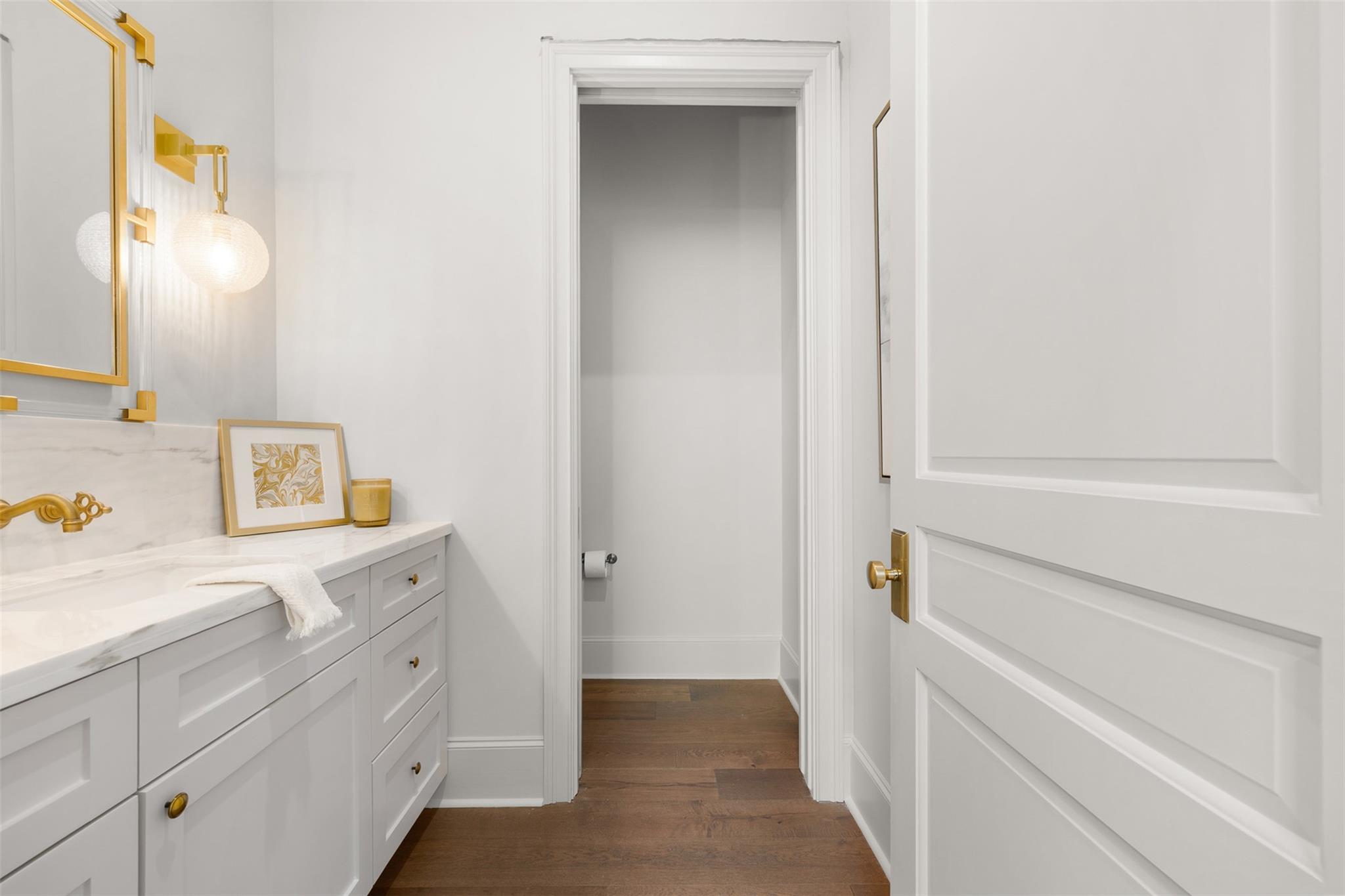 404 Blackberry Ln, Washington, TX 77880