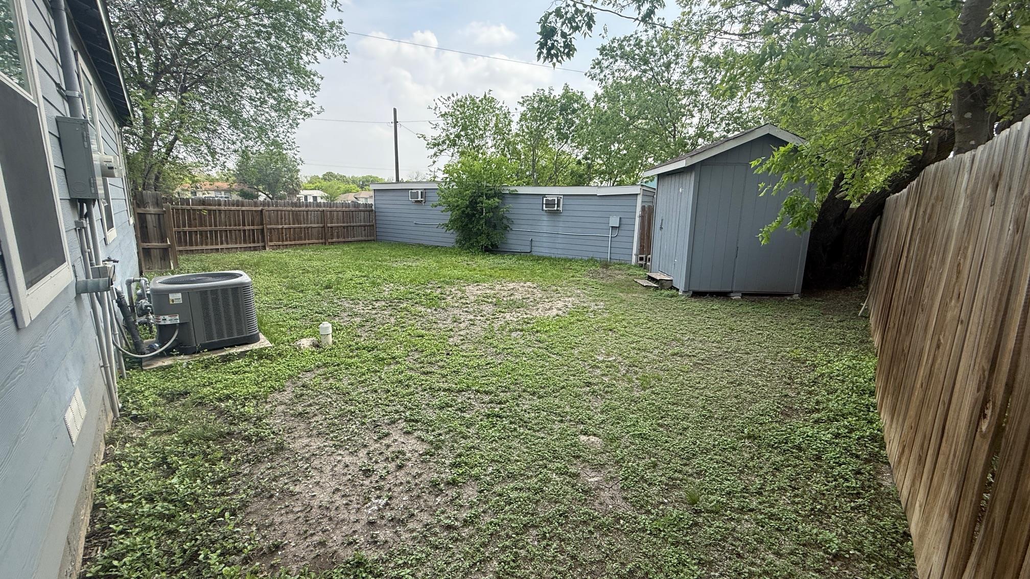 802 Alametos # A, San Antonio, TX 78212