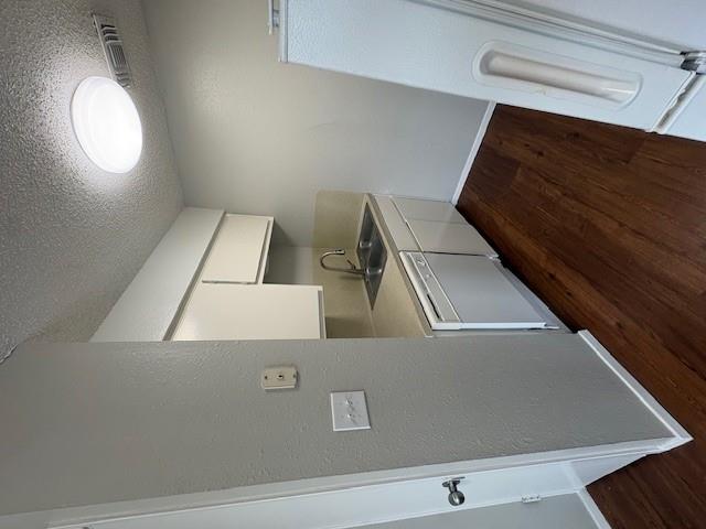 5303 Saint Georges Grn # C, Austin, TX 78745