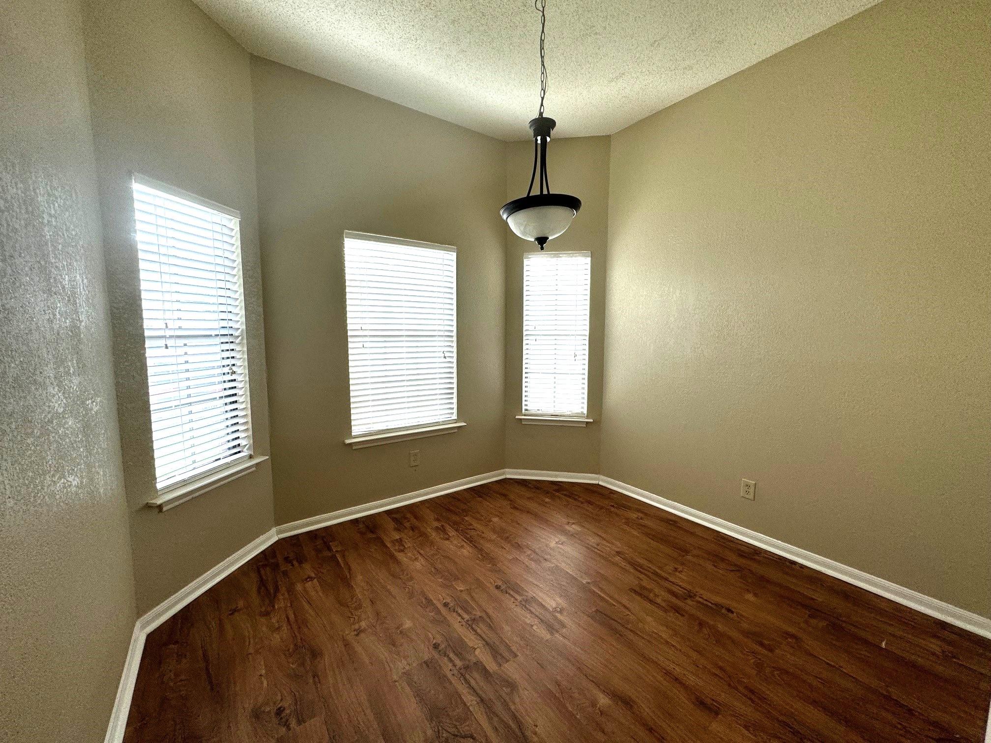 117 Quail Cv # A, Lockhart, TX 78644