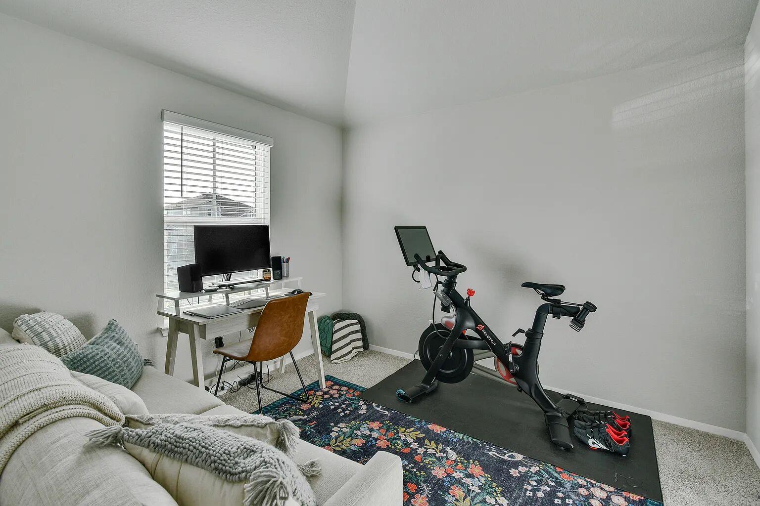 121 Crescent St, Georgetown, TX 78626