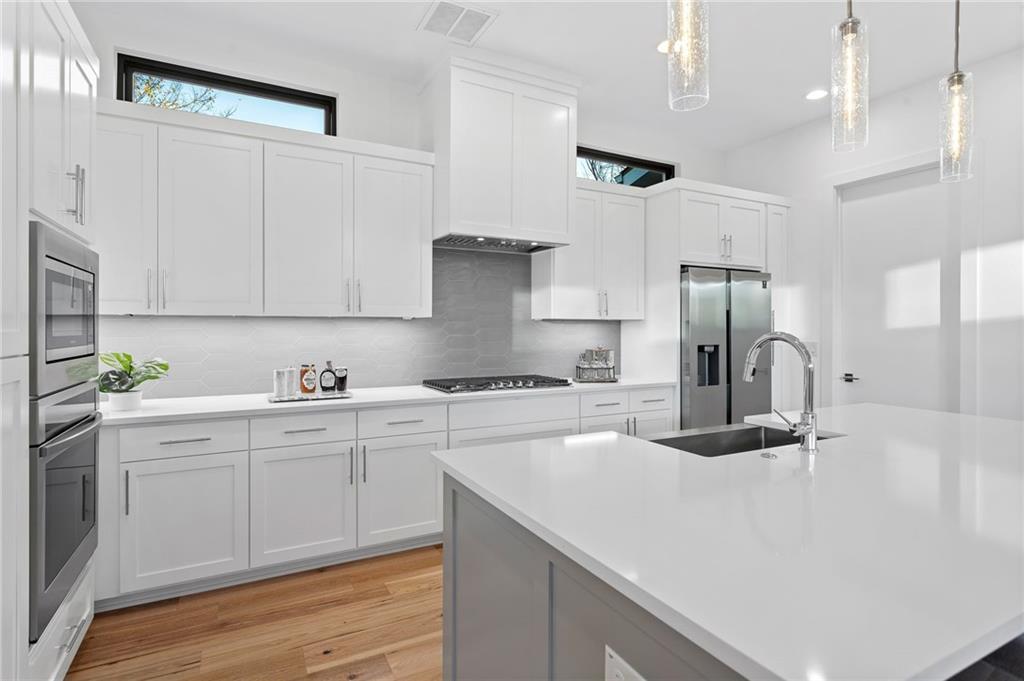 1004 Lott Ave, Austin, TX 78721