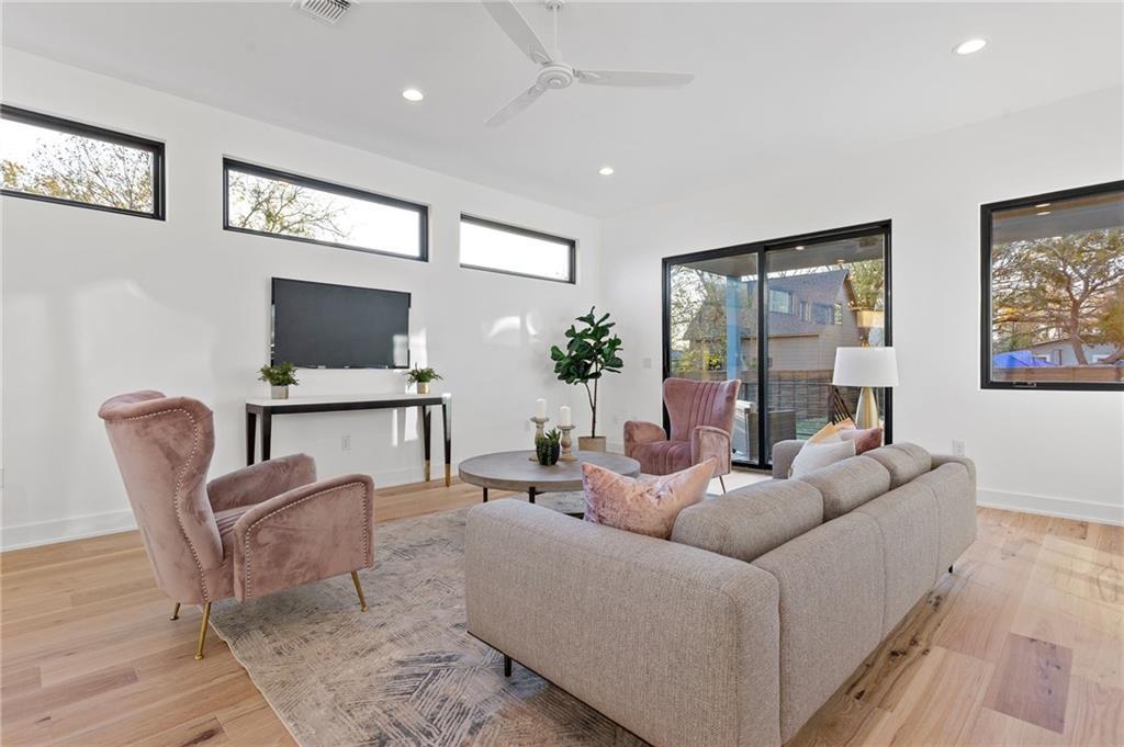 1004 Lott Ave, Austin, TX 78721