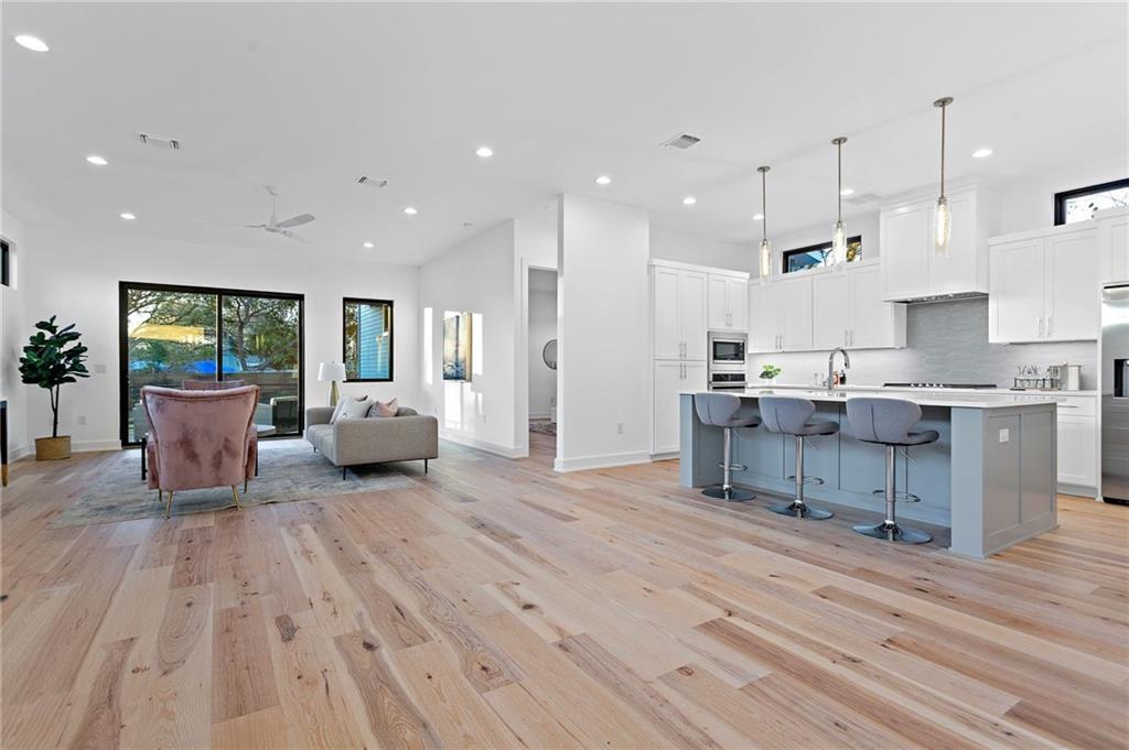 1004 Lott Ave, Austin, TX 78721