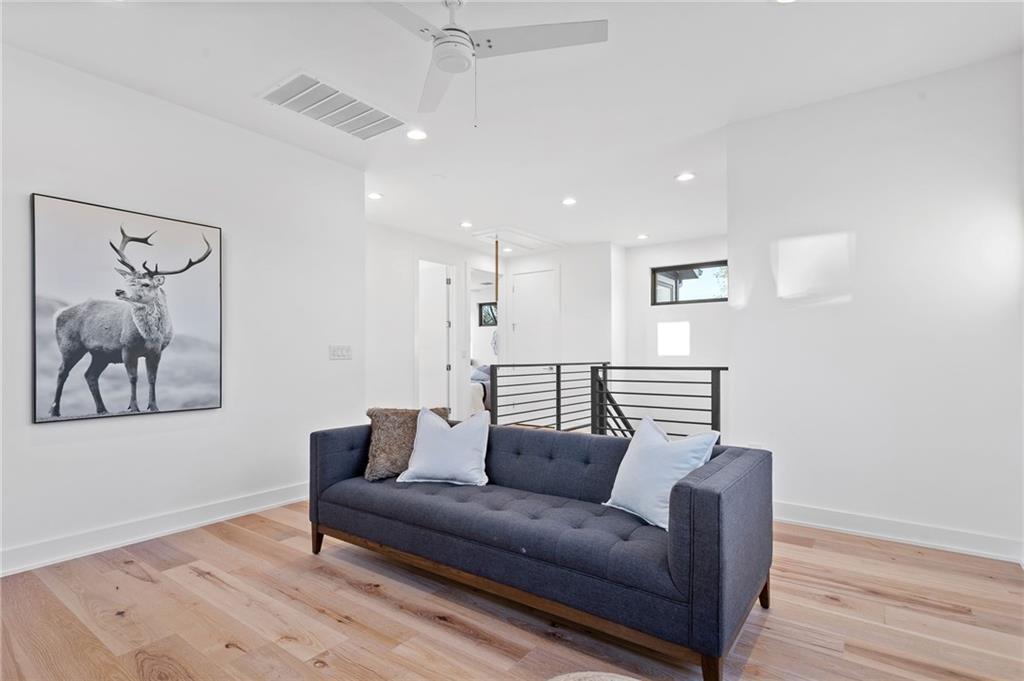 1004 Lott Ave, Austin, TX 78721