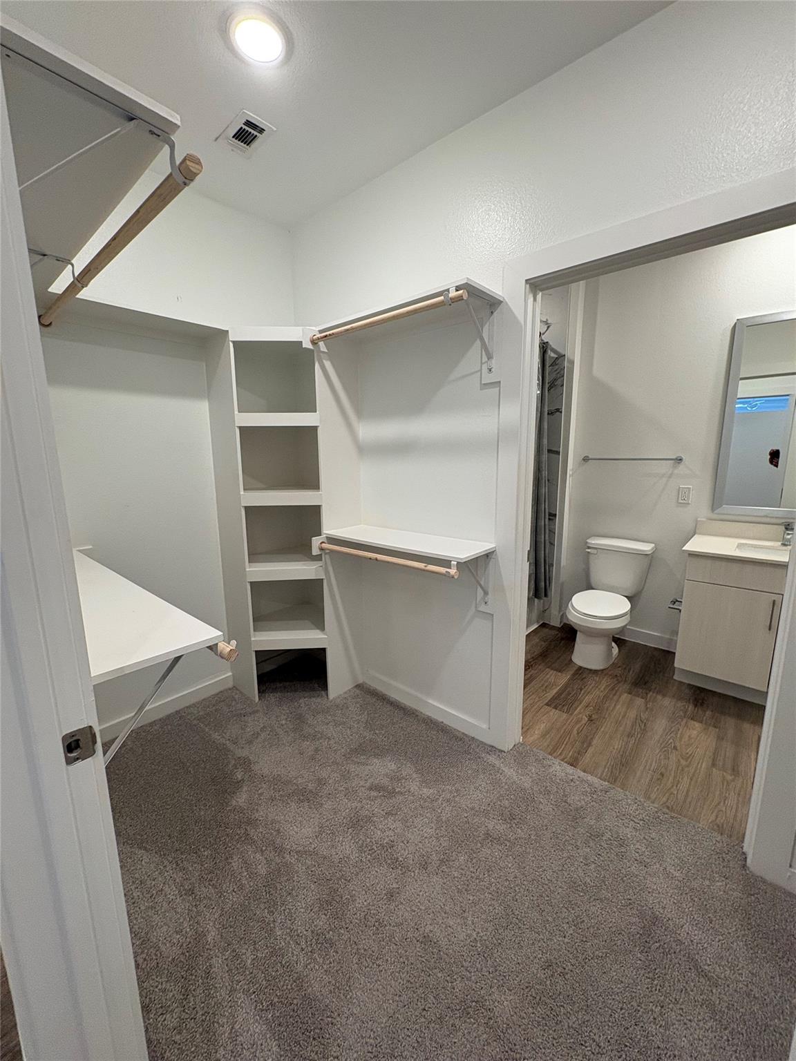 6324 N Lamar Blvd # 211, Austin, TX 78752