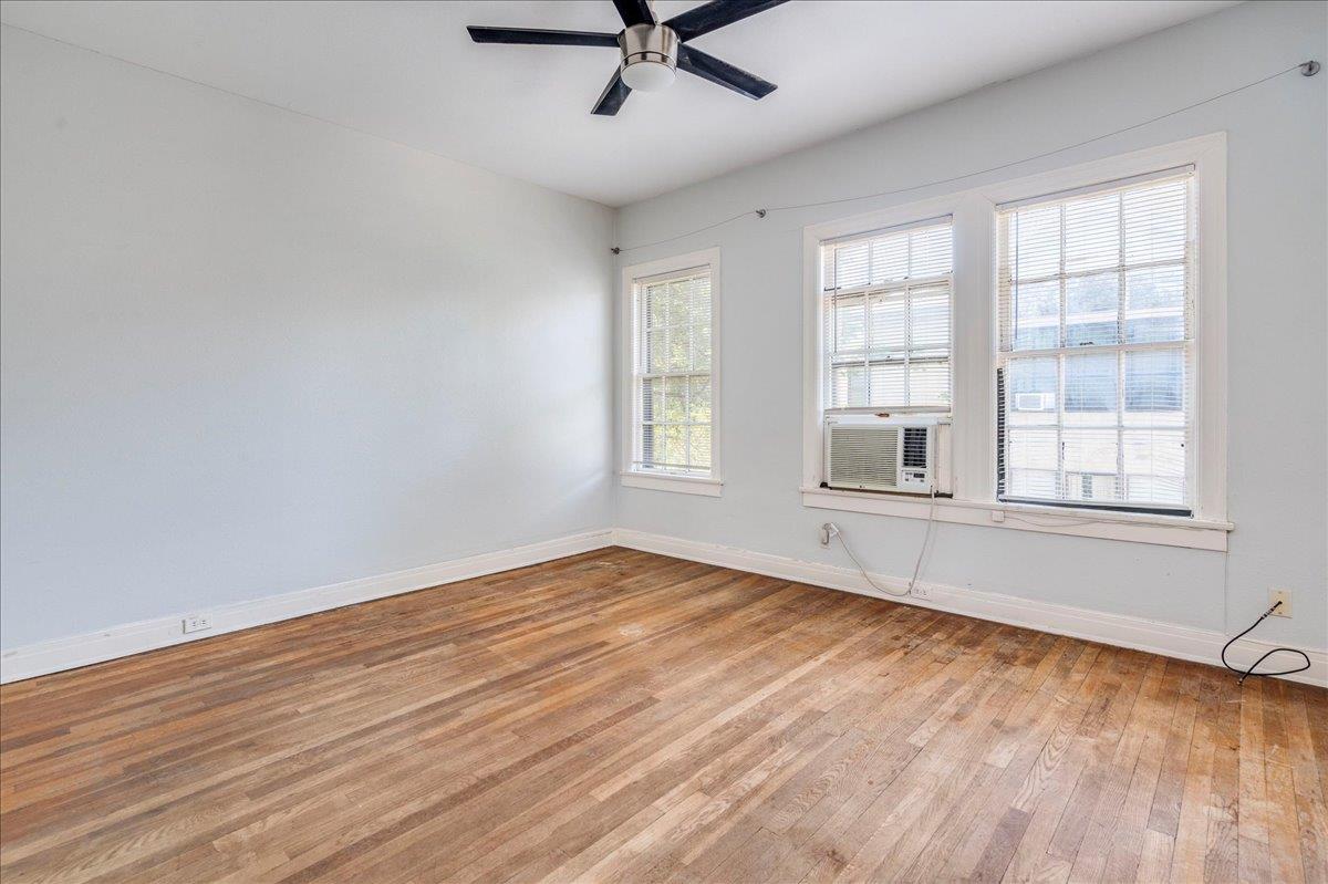 1916 Robbins Pl, Austin, TX 78705