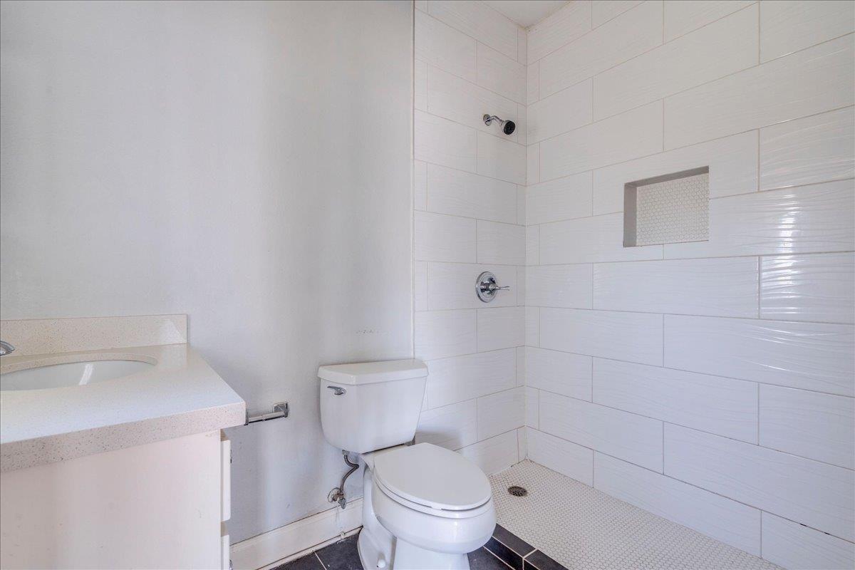 1916 Robbins Pl, Austin, TX 78705