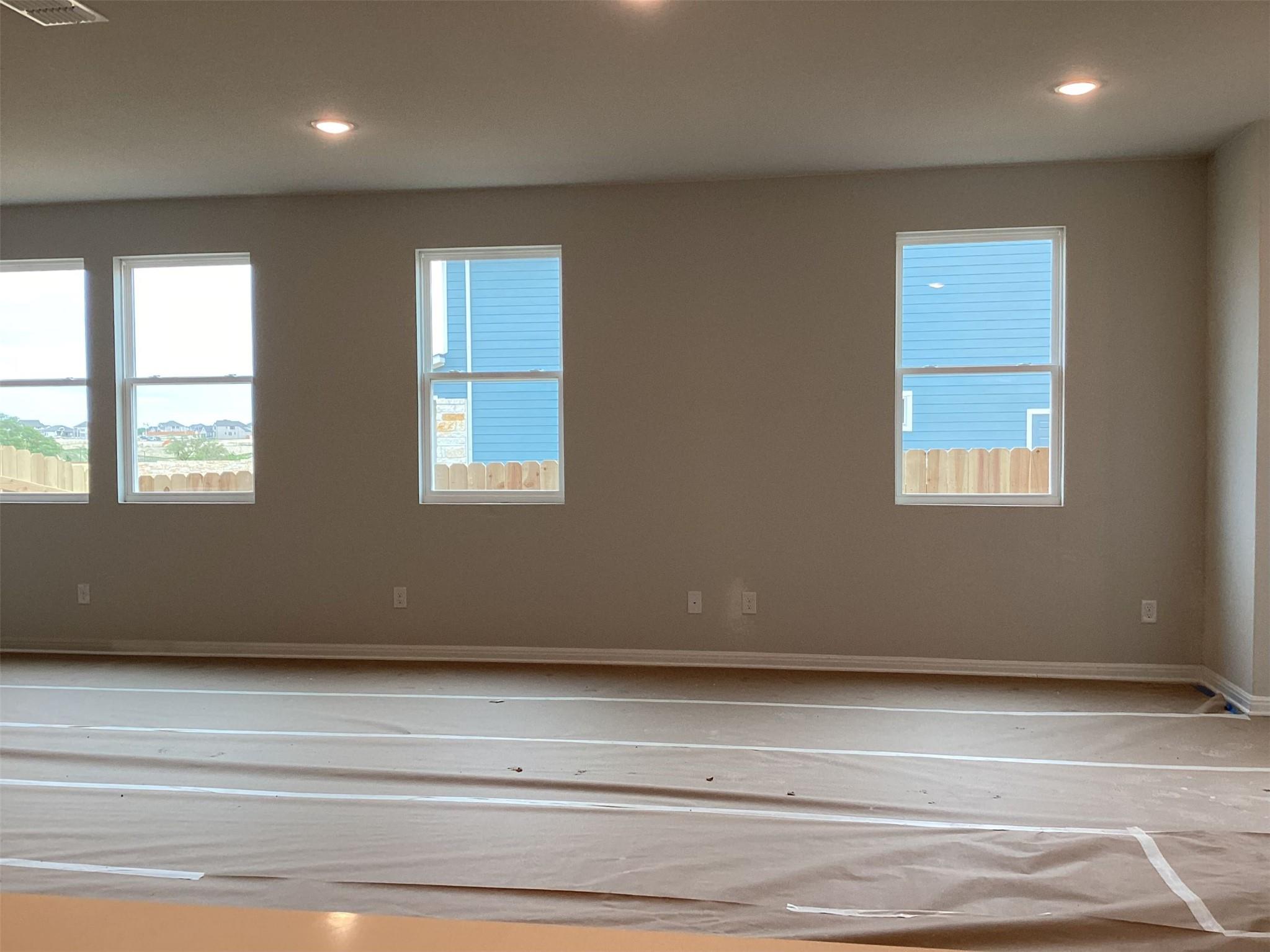 213 Leeland Dr, Liberty Hill, TX 78642