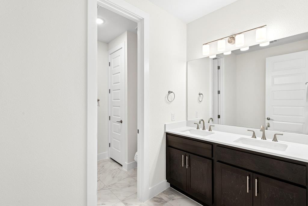 121 Irvine Pass, Liberty Hill, TX 78642