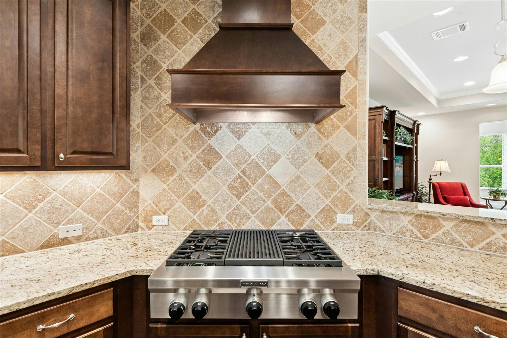 502 Davis Mountain Cir, Georgetown, TX 78633