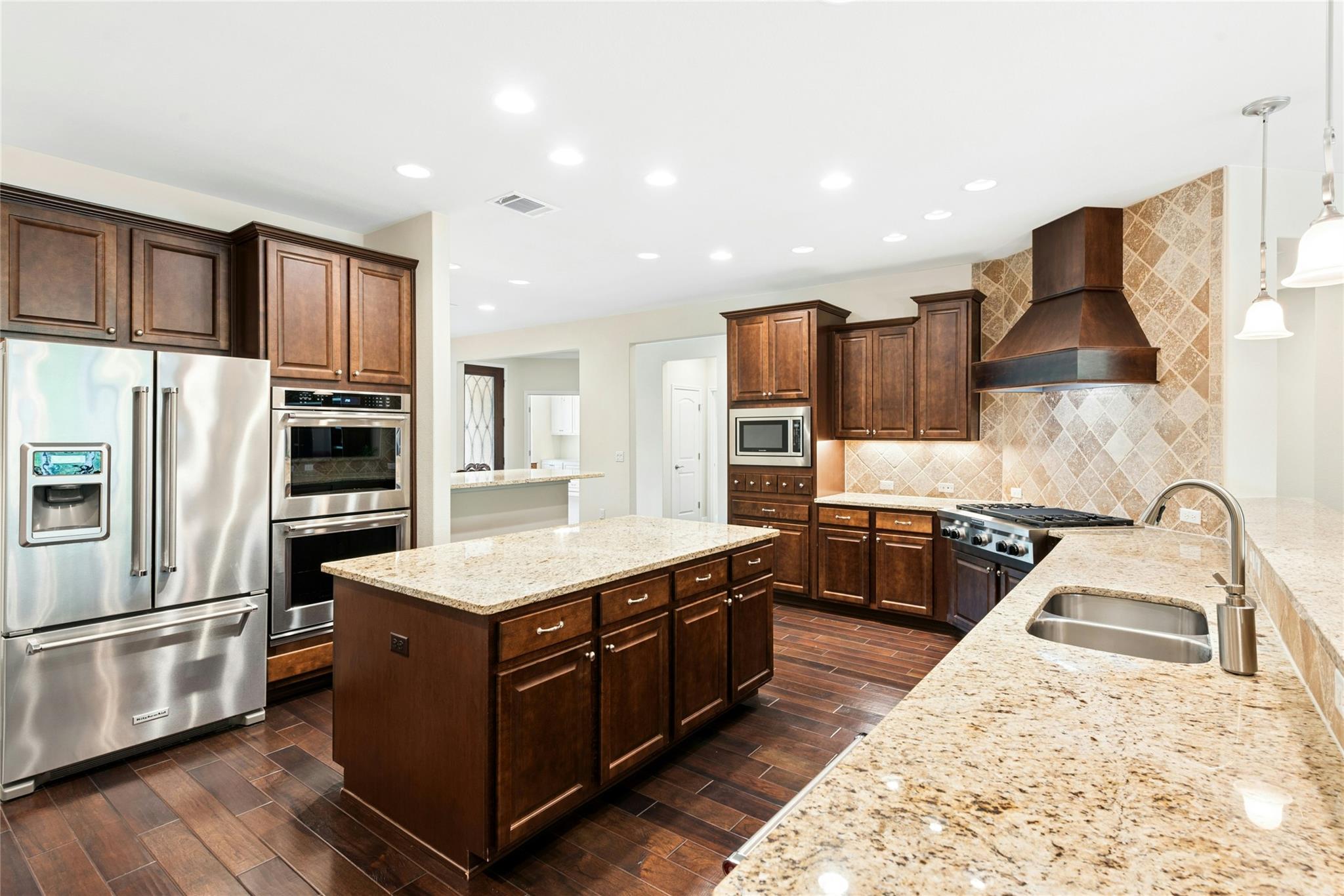502 Davis Mountain Cir, Georgetown, TX 78633