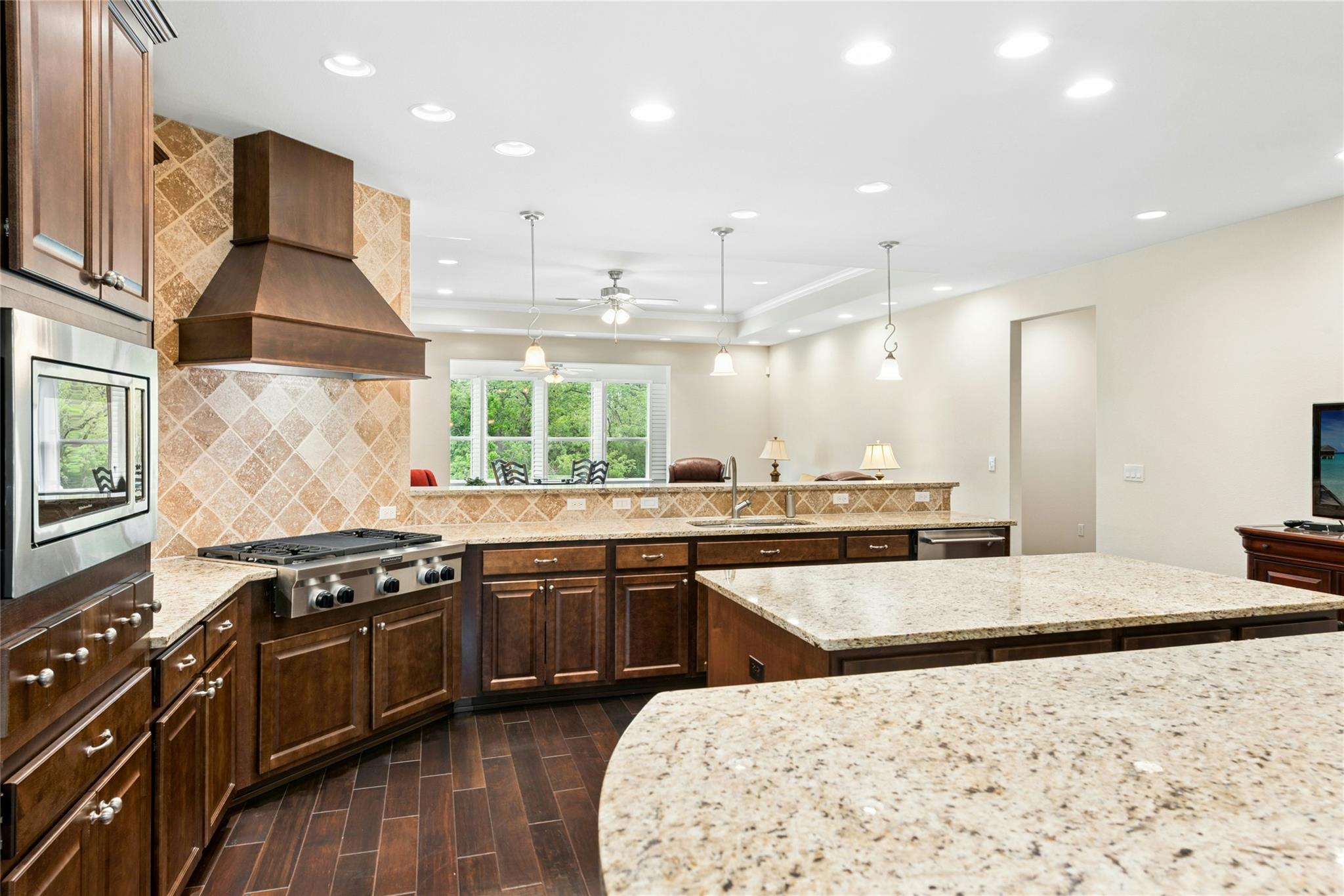 502 Davis Mountain Cir, Georgetown, TX 78633