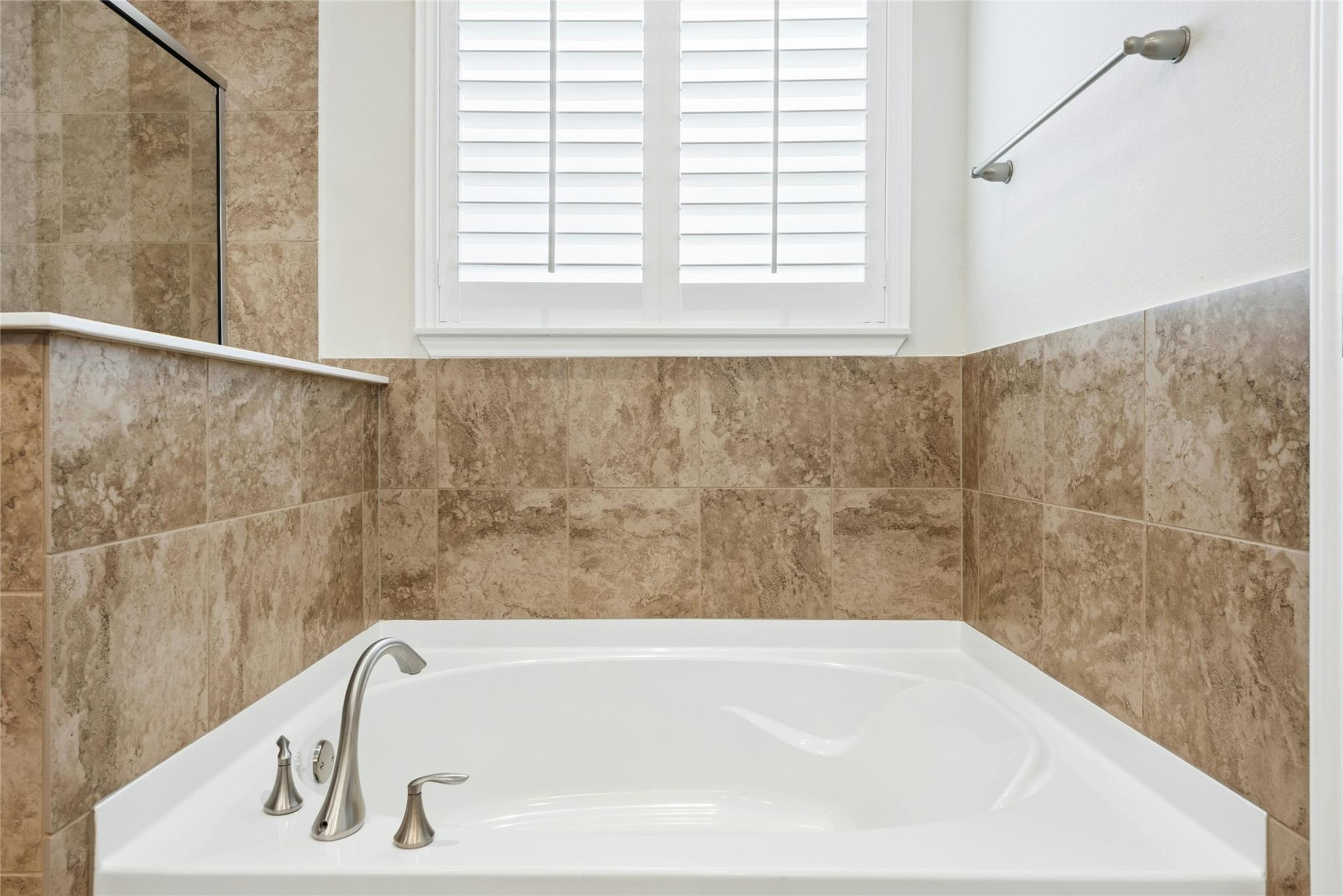 502 Davis Mountain Cir, Georgetown, TX 78633