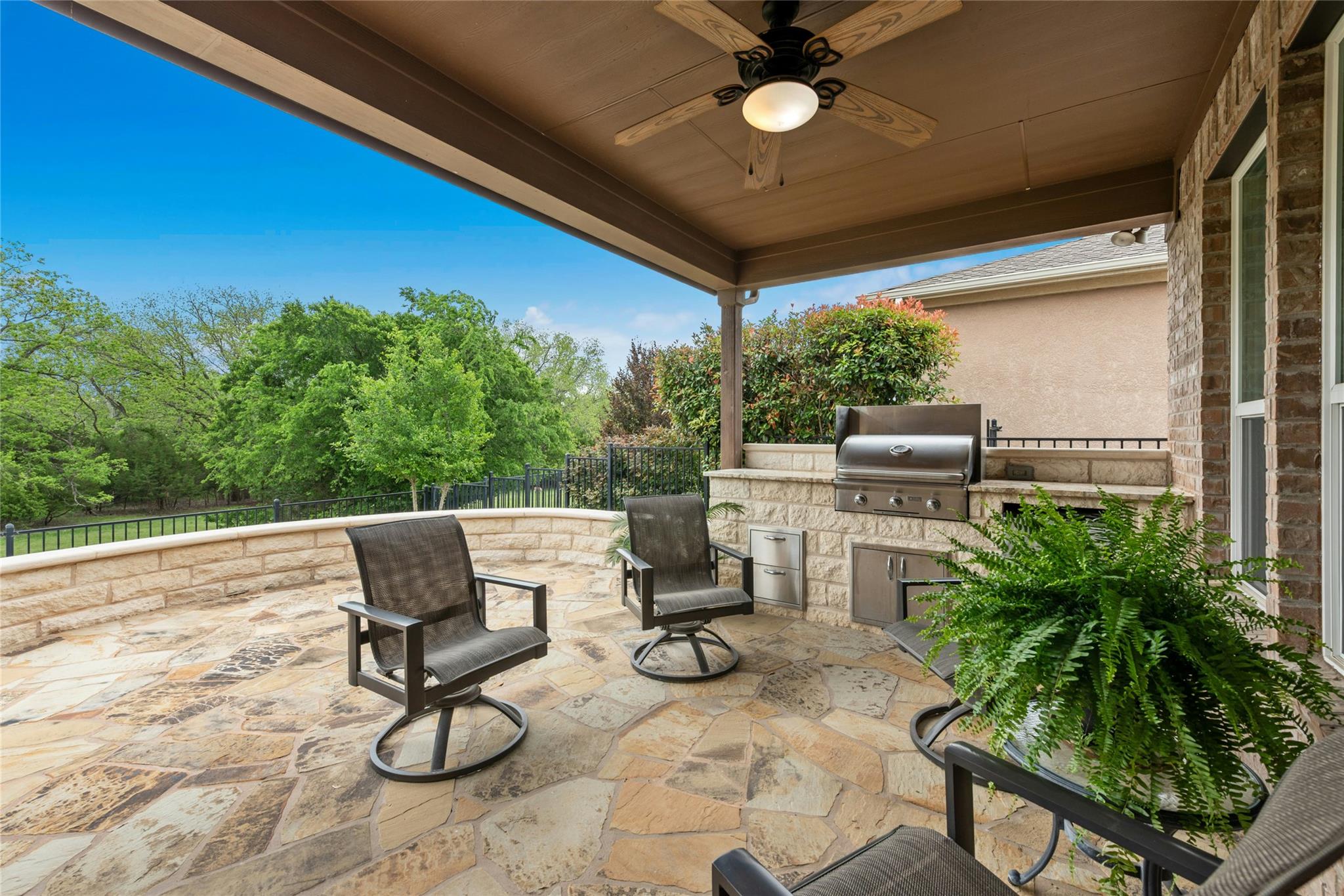 502 Davis Mountain Cir, Georgetown, TX 78633