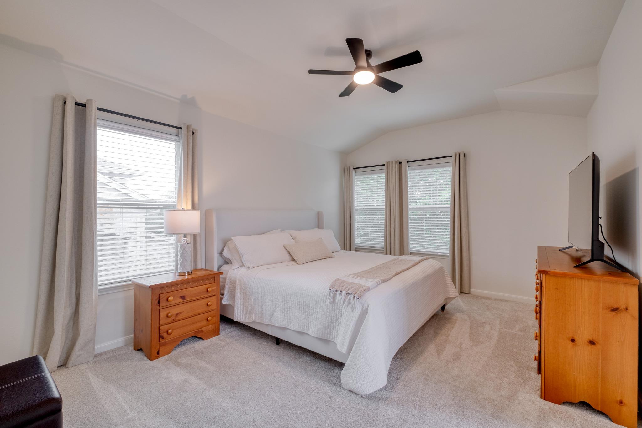 8525 White Ibis Dr # 341, Austin, TX 78729