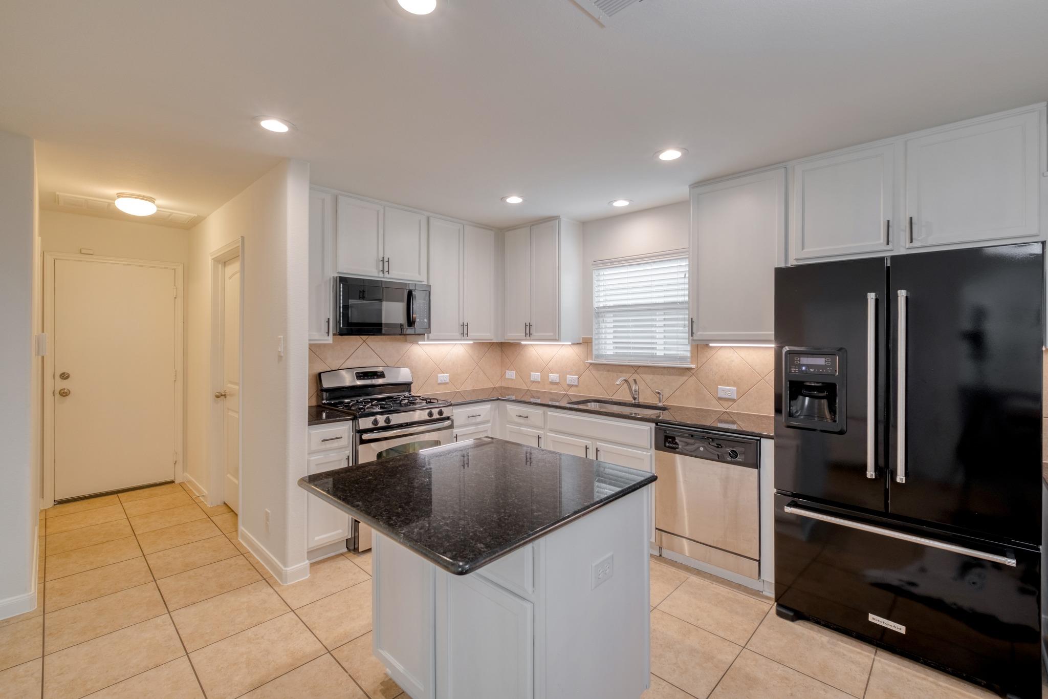 8525 White Ibis Dr # 341, Austin, TX 78729