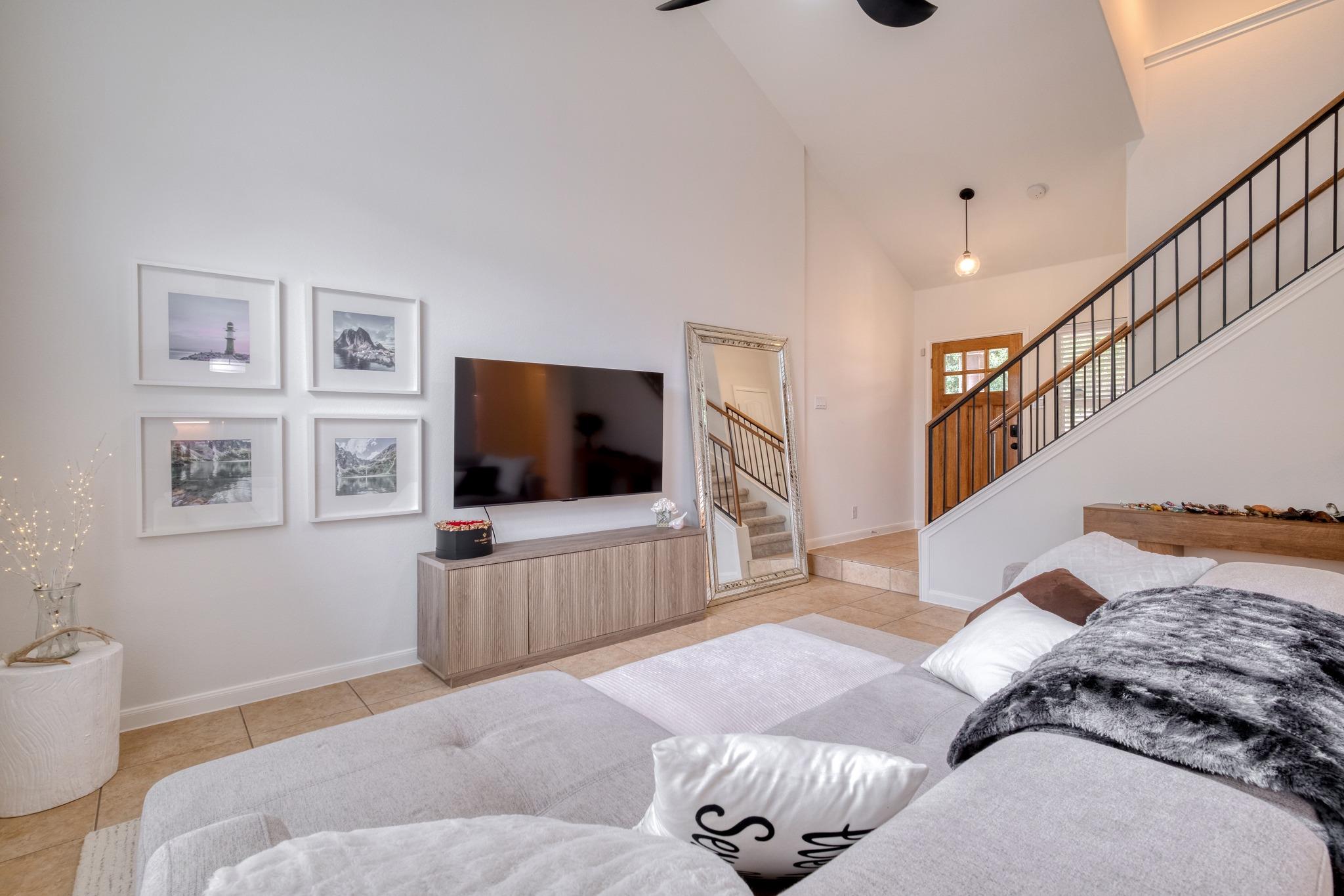 8525 White Ibis Dr # 341, Austin, TX 78729