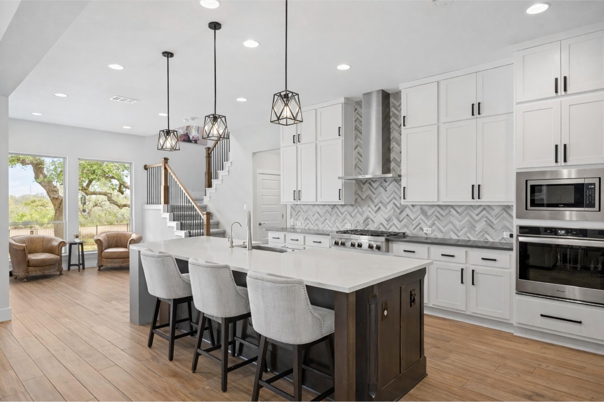 2009 NATURE VIEW LOOP, Driftwood, TX 78619