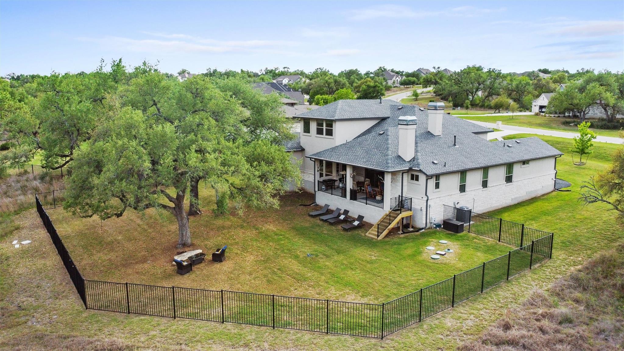 2009 NATURE VIEW LOOP, Driftwood, TX 78619