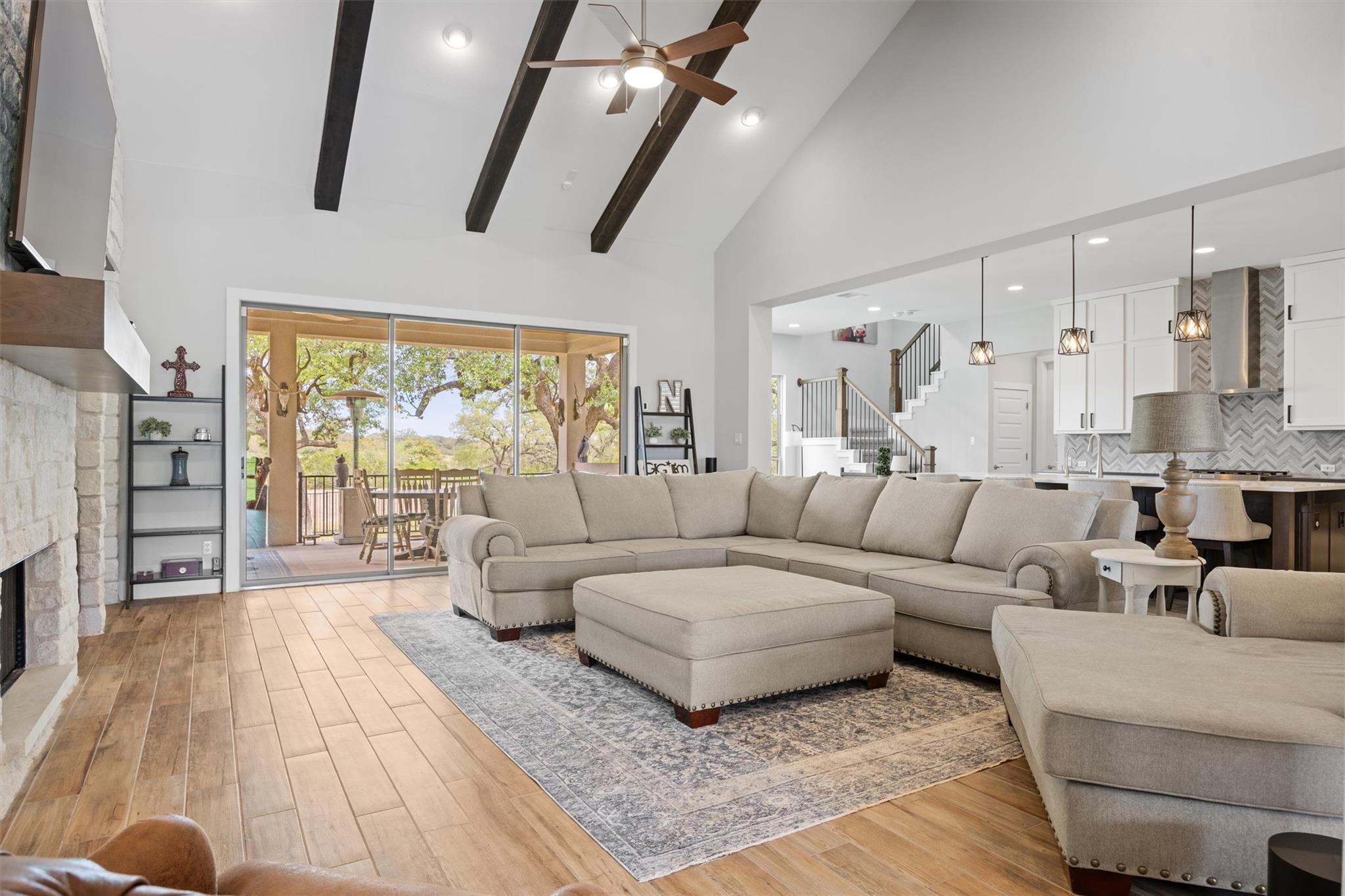 2009 NATURE VIEW LOOP, Driftwood, TX 78619