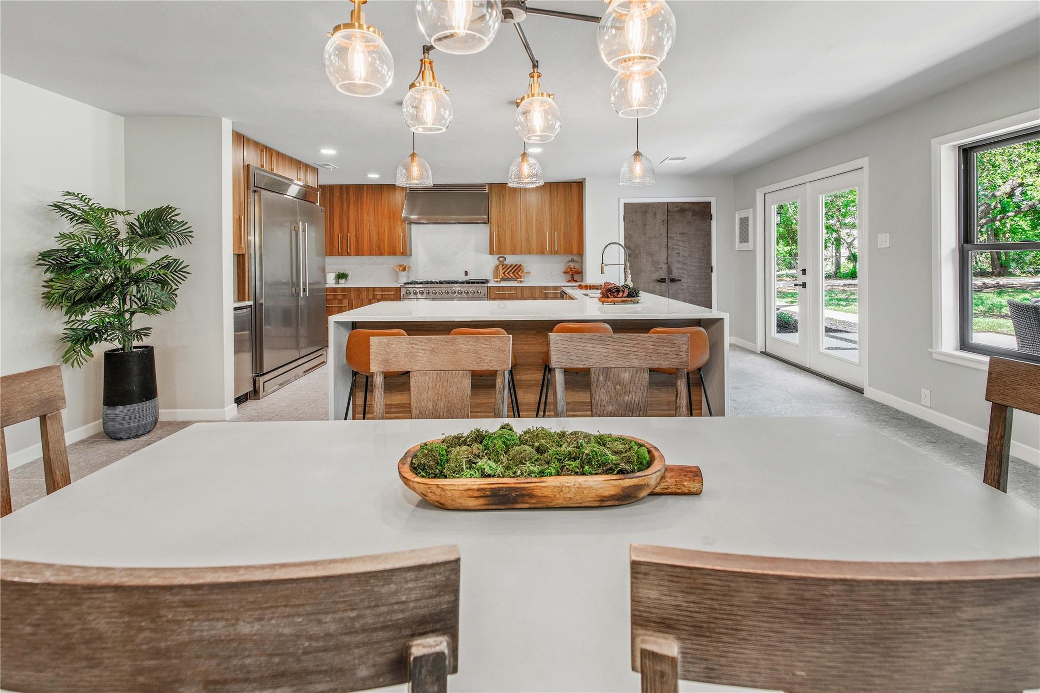 743 S Rosemary Dr, Bryan, TX 77802