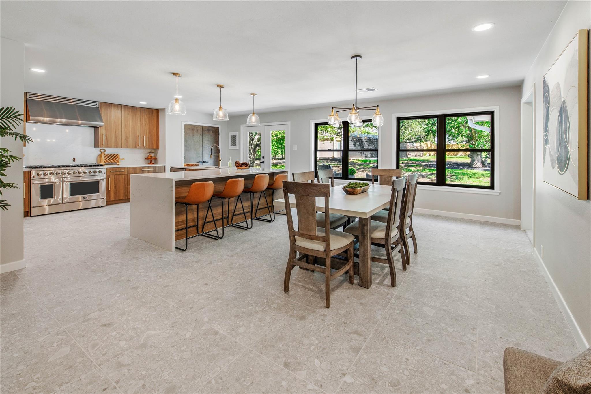 743 S Rosemary Dr, Bryan, TX 77802