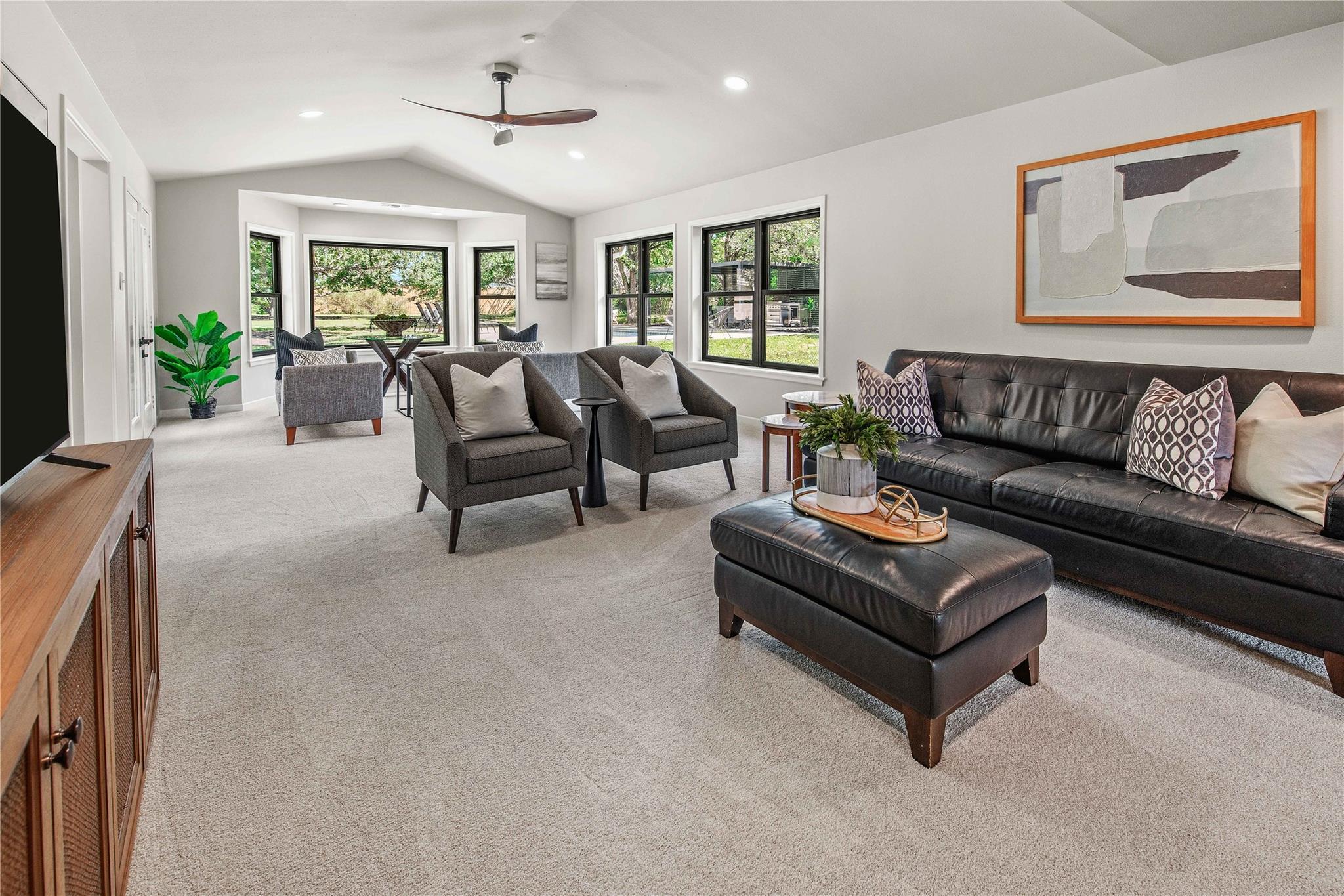 743 S Rosemary Dr, Bryan, TX 77802