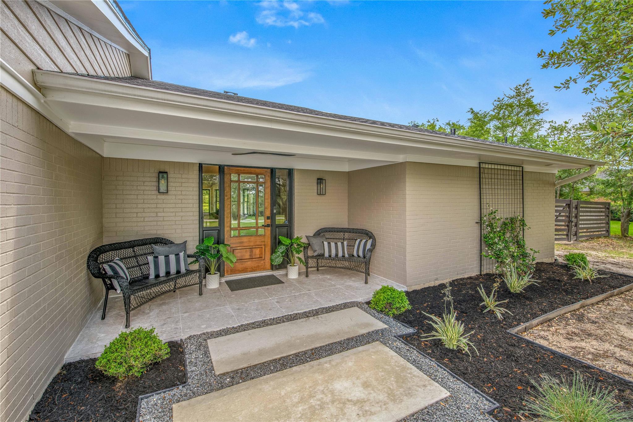 743 S Rosemary Dr, Bryan, TX 77802