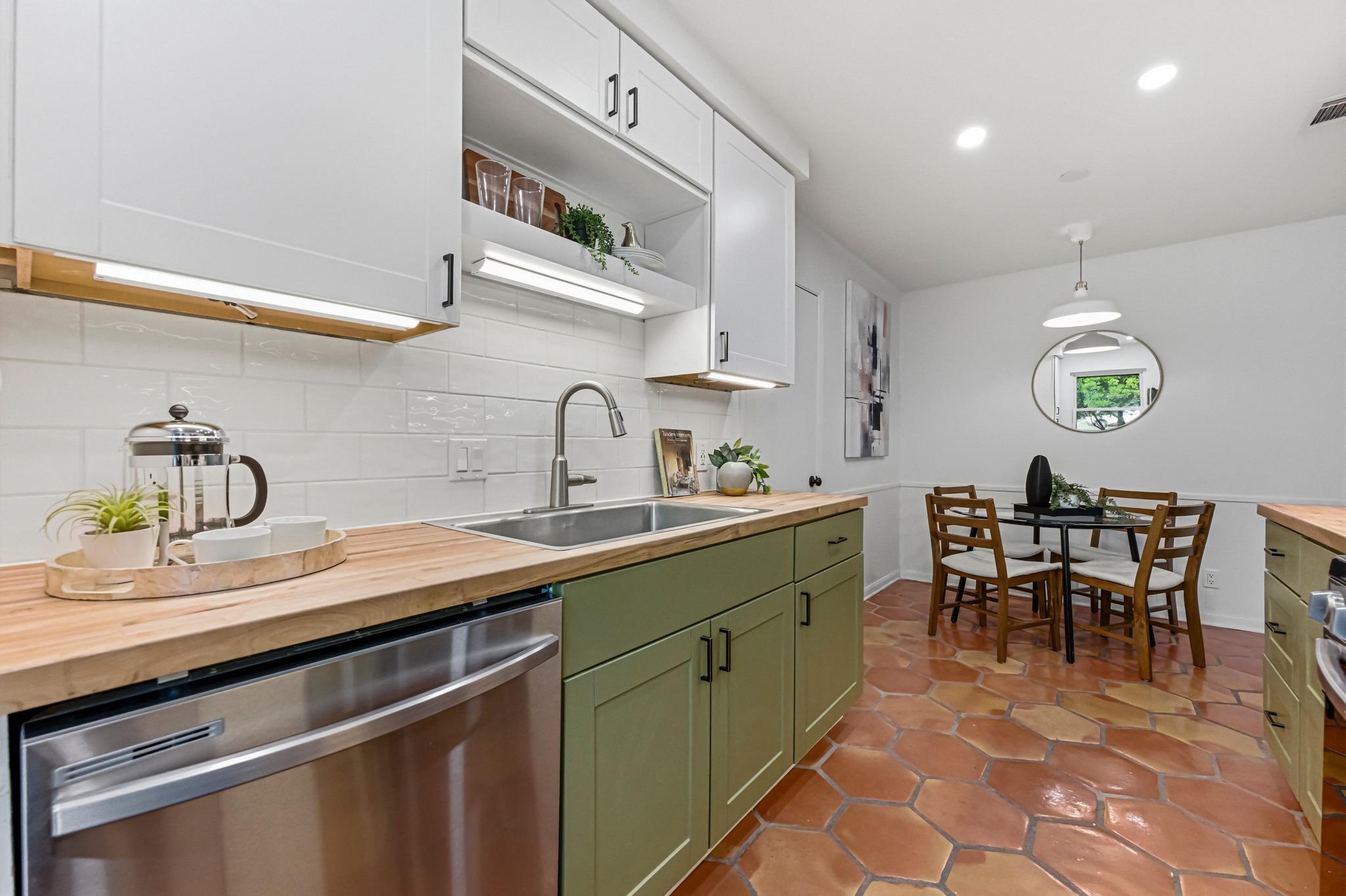 5613 Jacaranda Dr, Austin, TX 78744