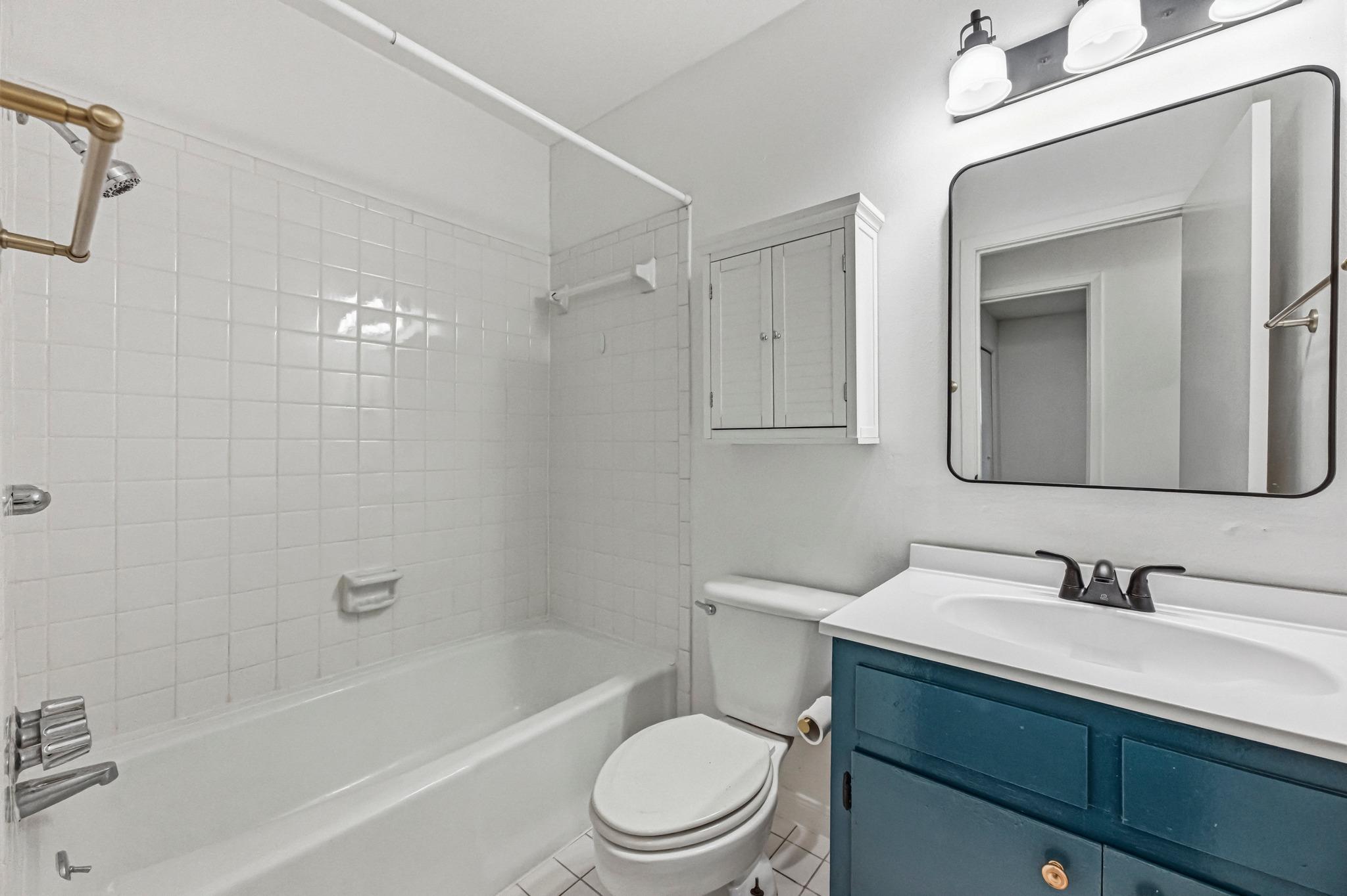 5613 Jacaranda Dr, Austin, TX 78744