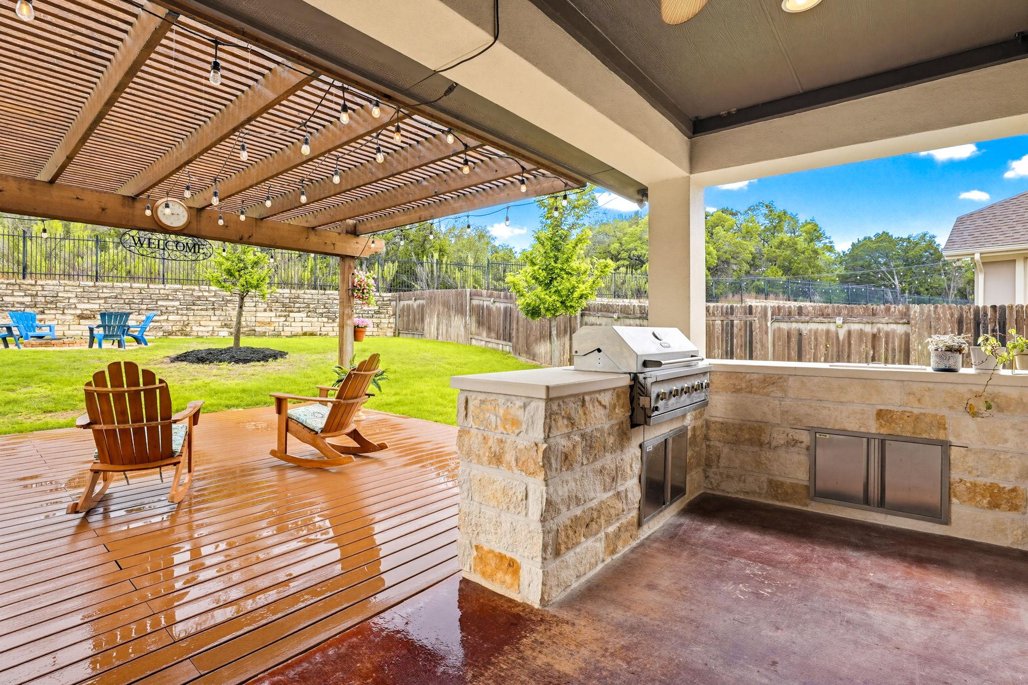 165 Senna Dr, Dripping Springs, TX 78620