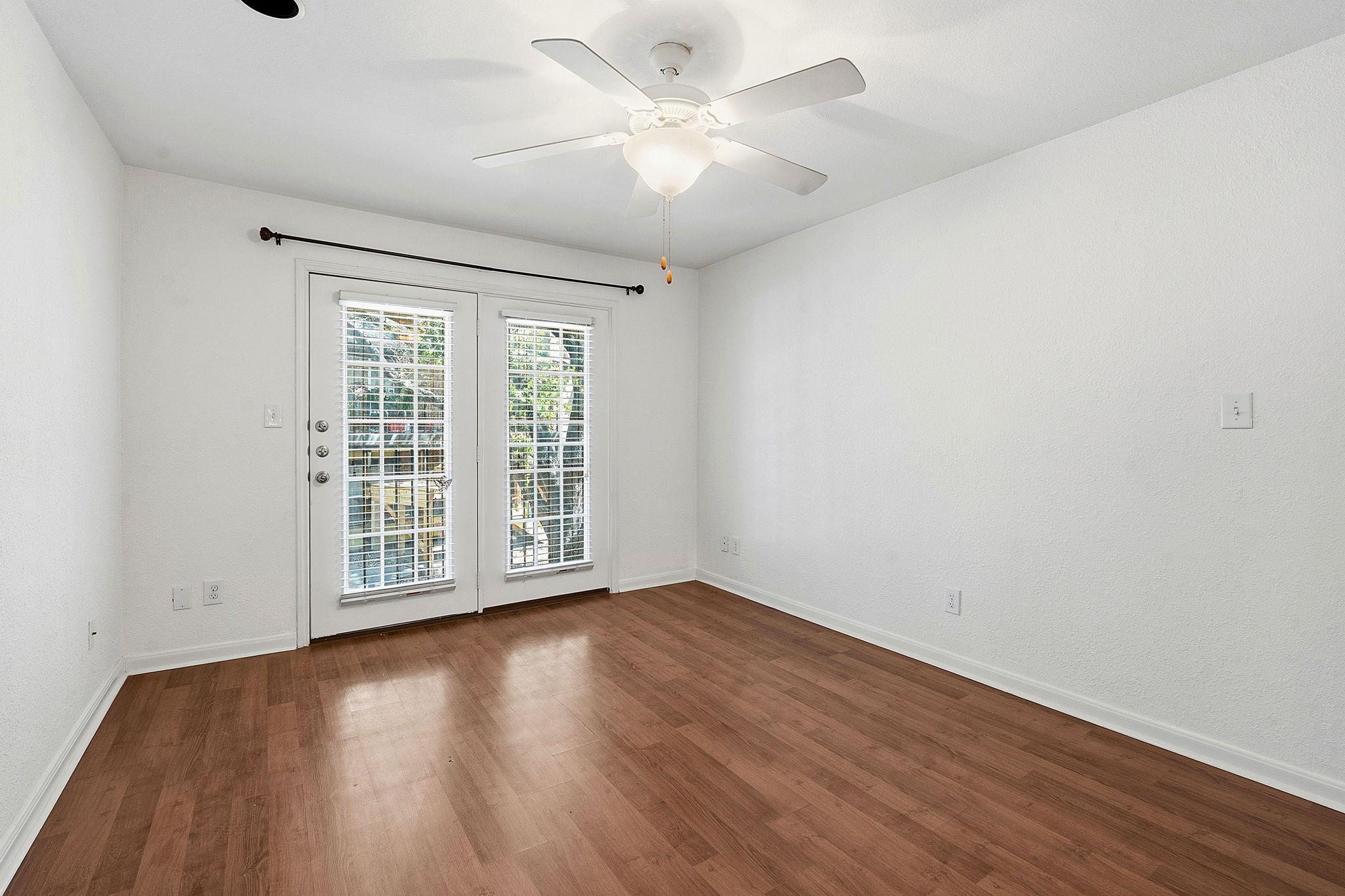 7685 Northcross Dr # 1121, Austin, TX 78757