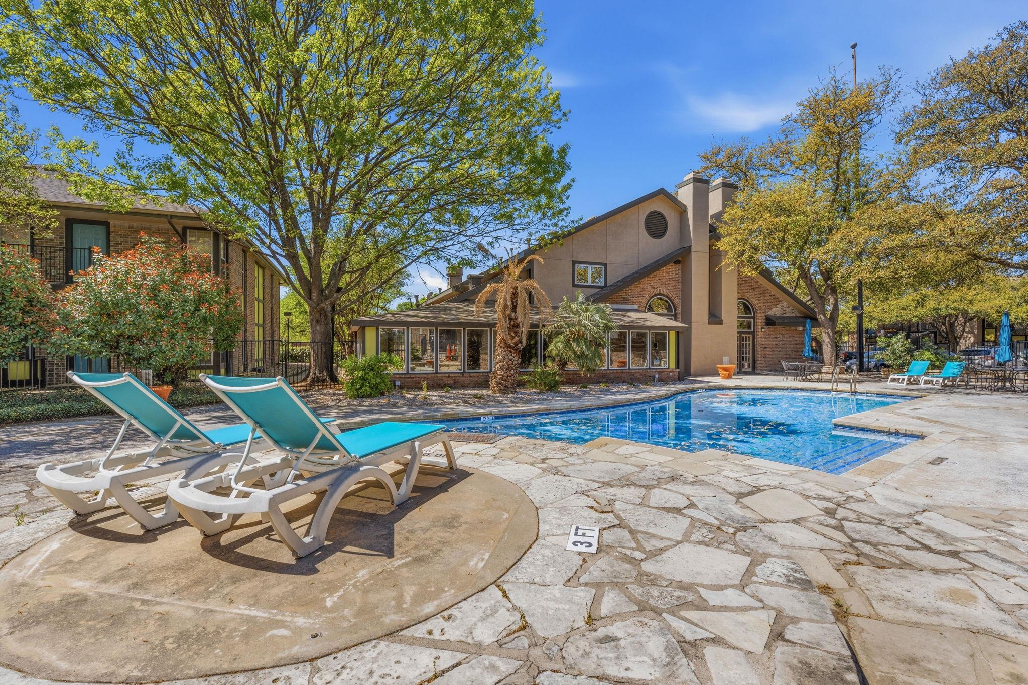 7685 Northcross Dr # 1121, Austin, TX 78757