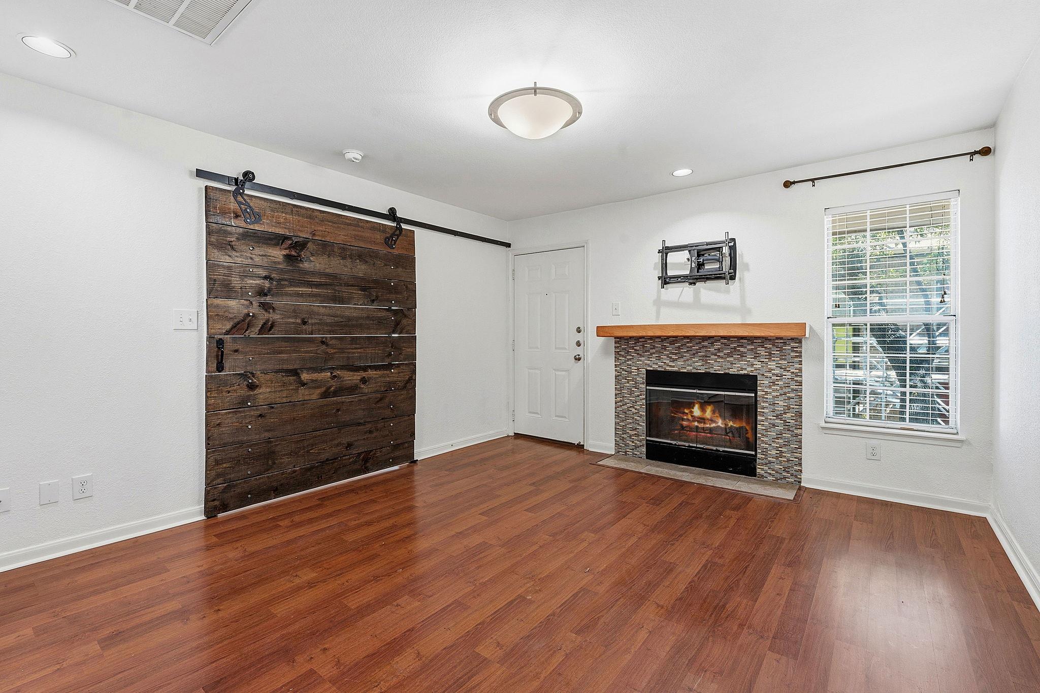 7685 Northcross Dr # 1121, Austin, TX 78757