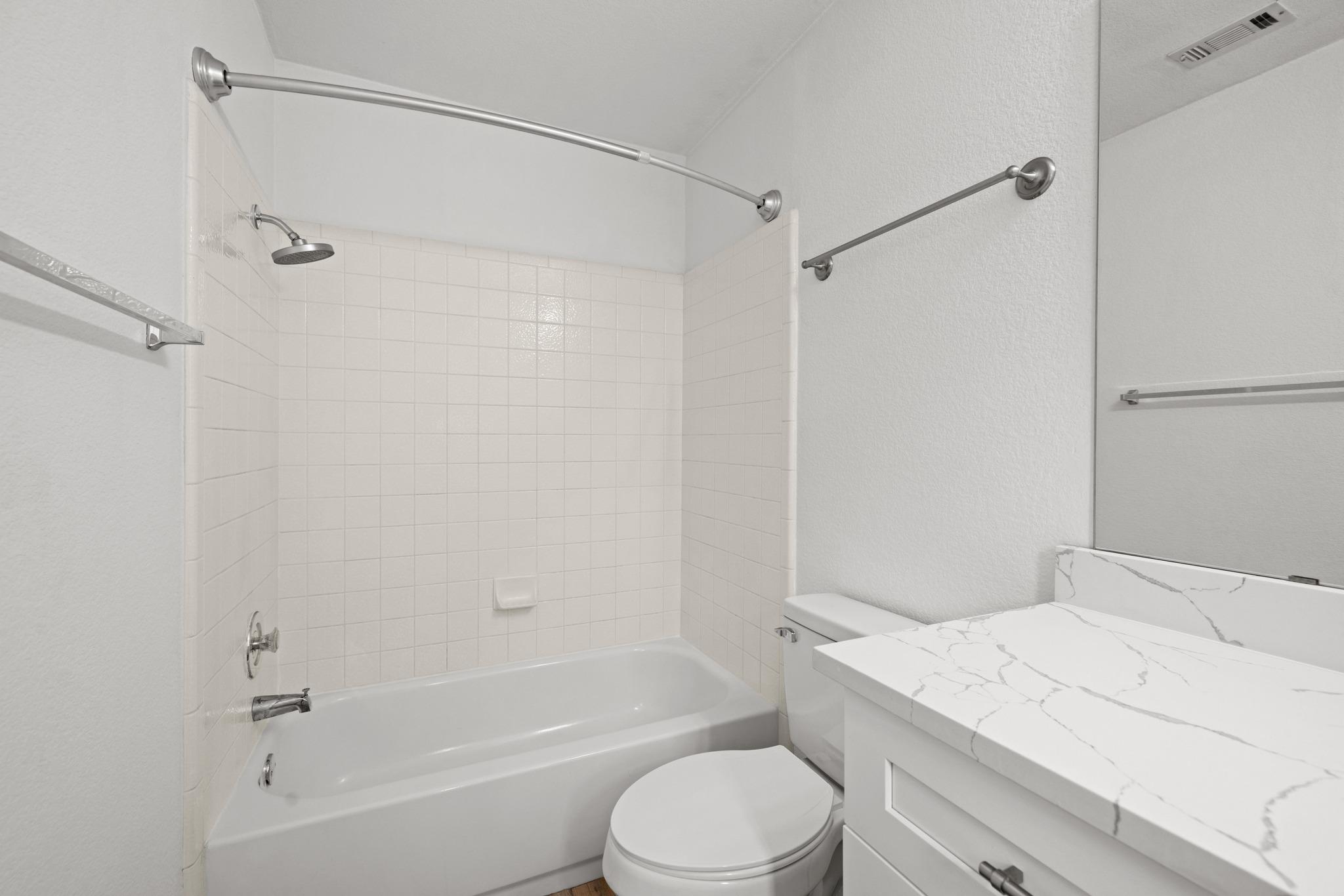 105 Stanford Dr, Leander, TX 78641