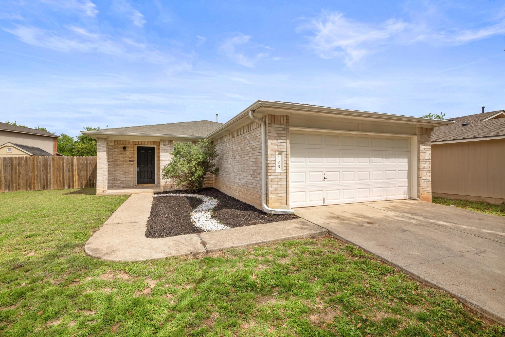 105 Stanford Dr, Leander, TX 78641