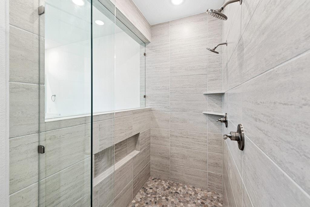 205 Irvine Pass, Liberty Hill, TX 78642