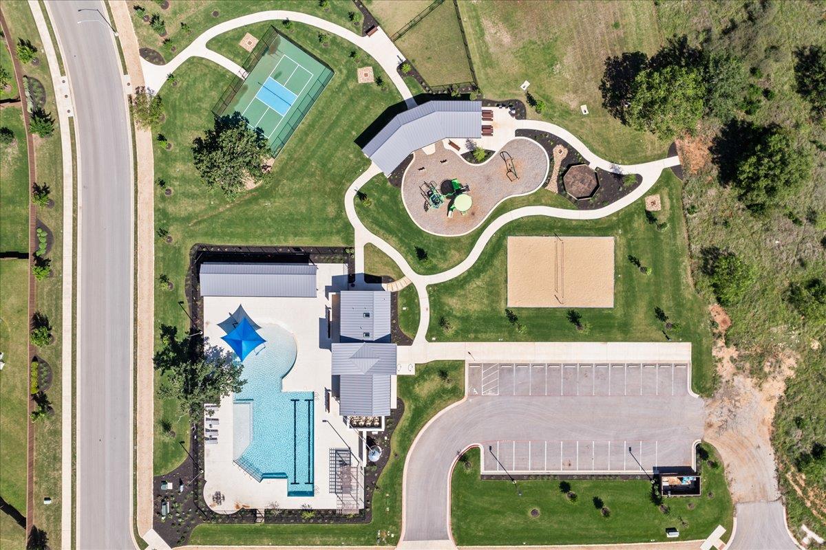 213 Firethorn Rd, Marble Falls, TX 78654