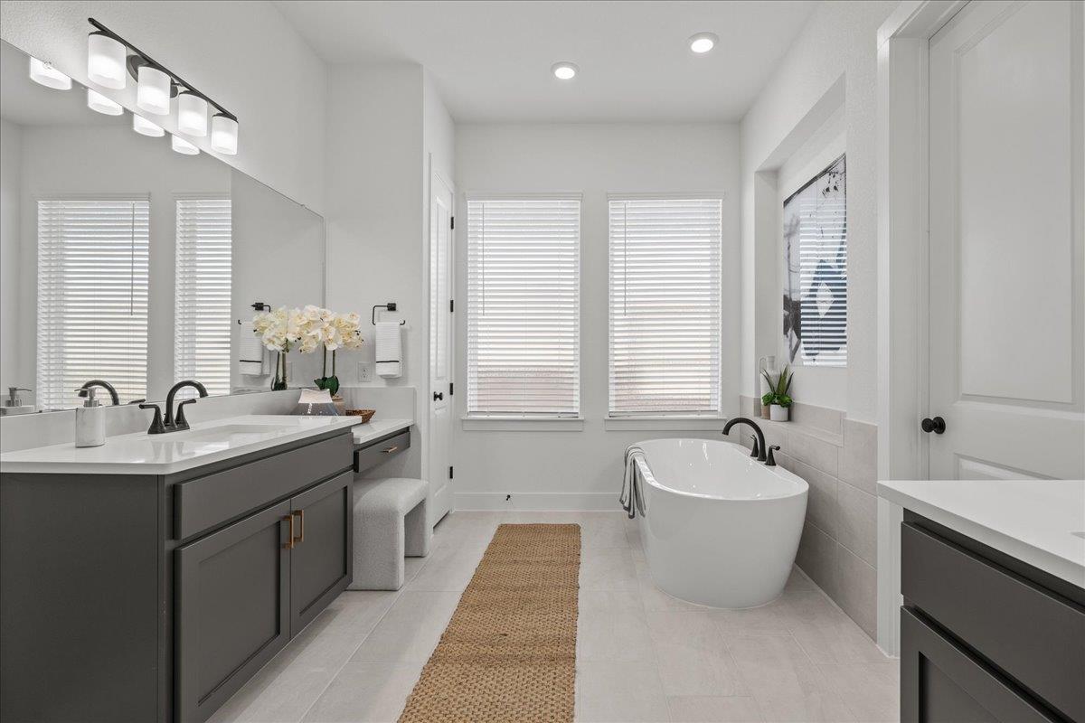 213 Firethorn Rd, Marble Falls, TX 78654