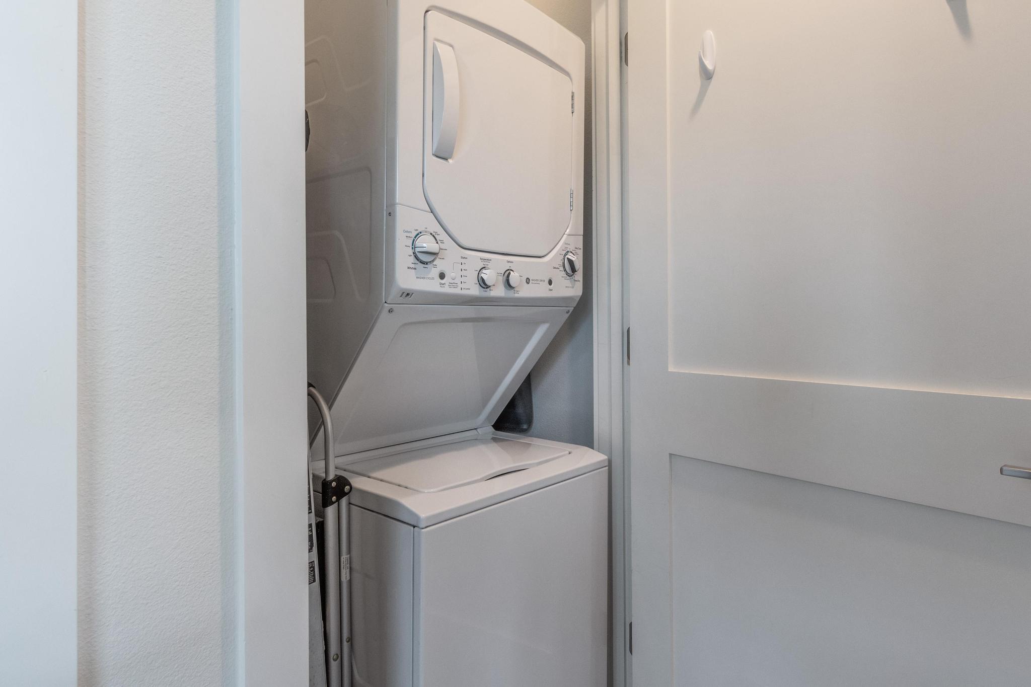 1177 Pandora St # B, Austin, TX 78702