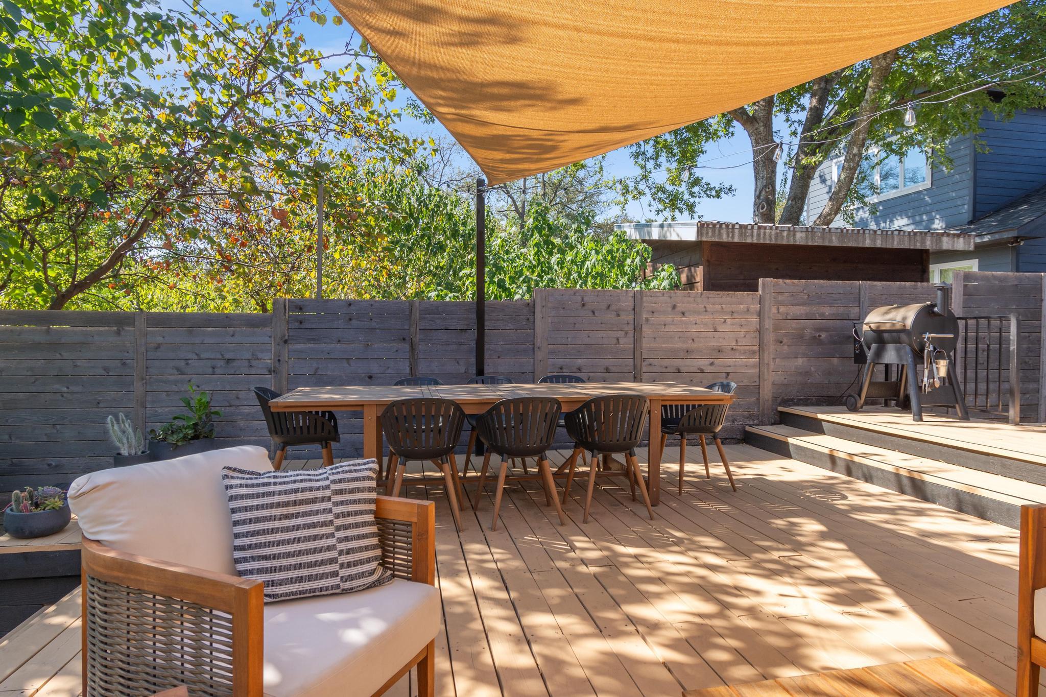 1177 Pandora St # B, Austin, TX 78702