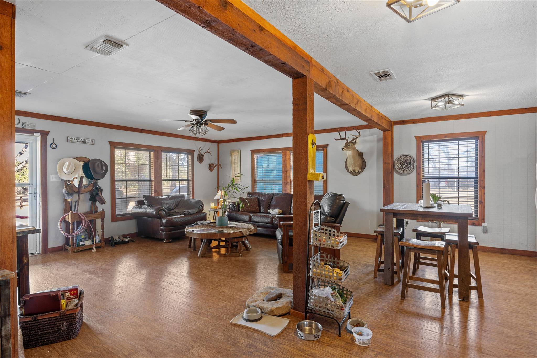 641 Patterson Creek Rd, Leakey, TX 78873