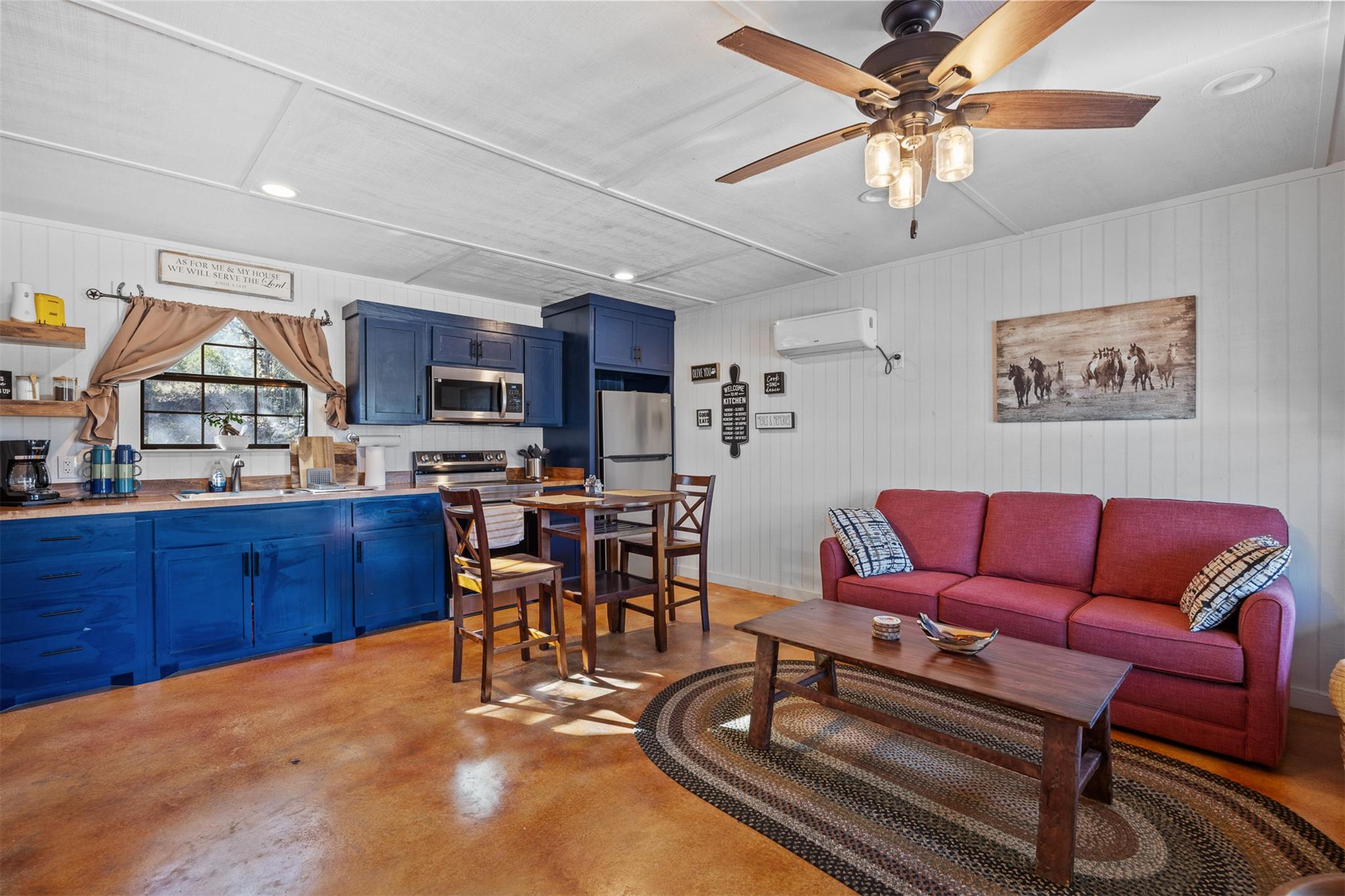 641 Patterson Creek Rd, Leakey, TX 78873