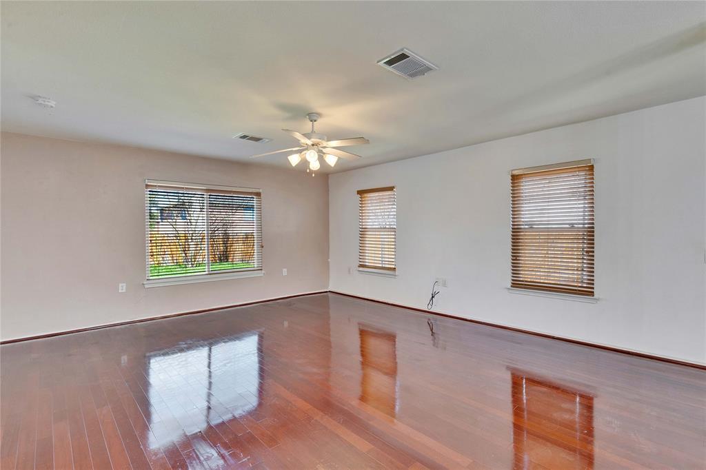 7504 Redrick Dr, Austin, TX 78747