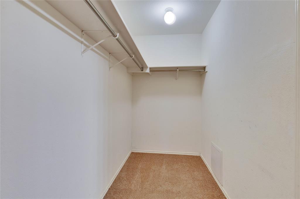 7504 Redrick Dr, Austin, TX 78747