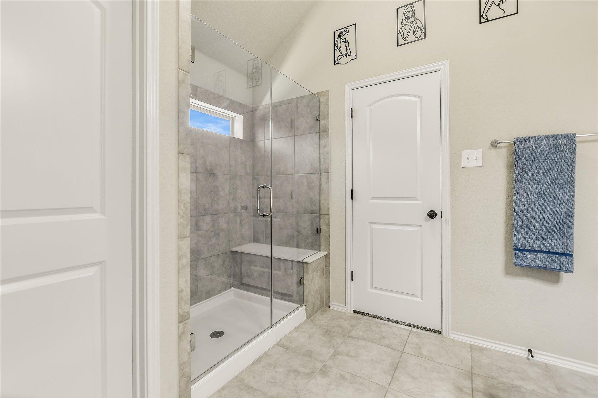 100 Rebel Red Cv, Liberty Hill, TX 78642