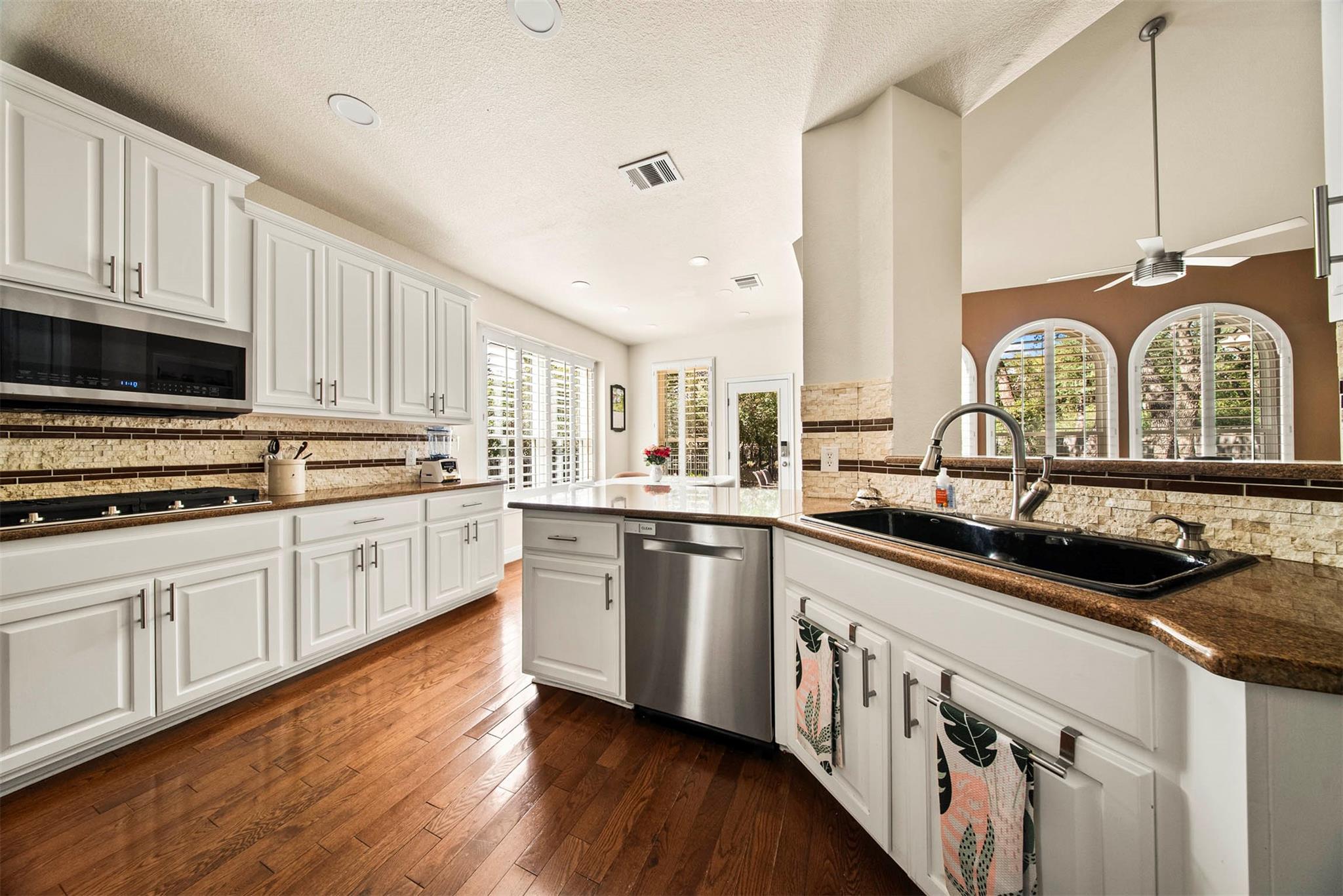 6720 Hansa Loop, Austin, TX 78739