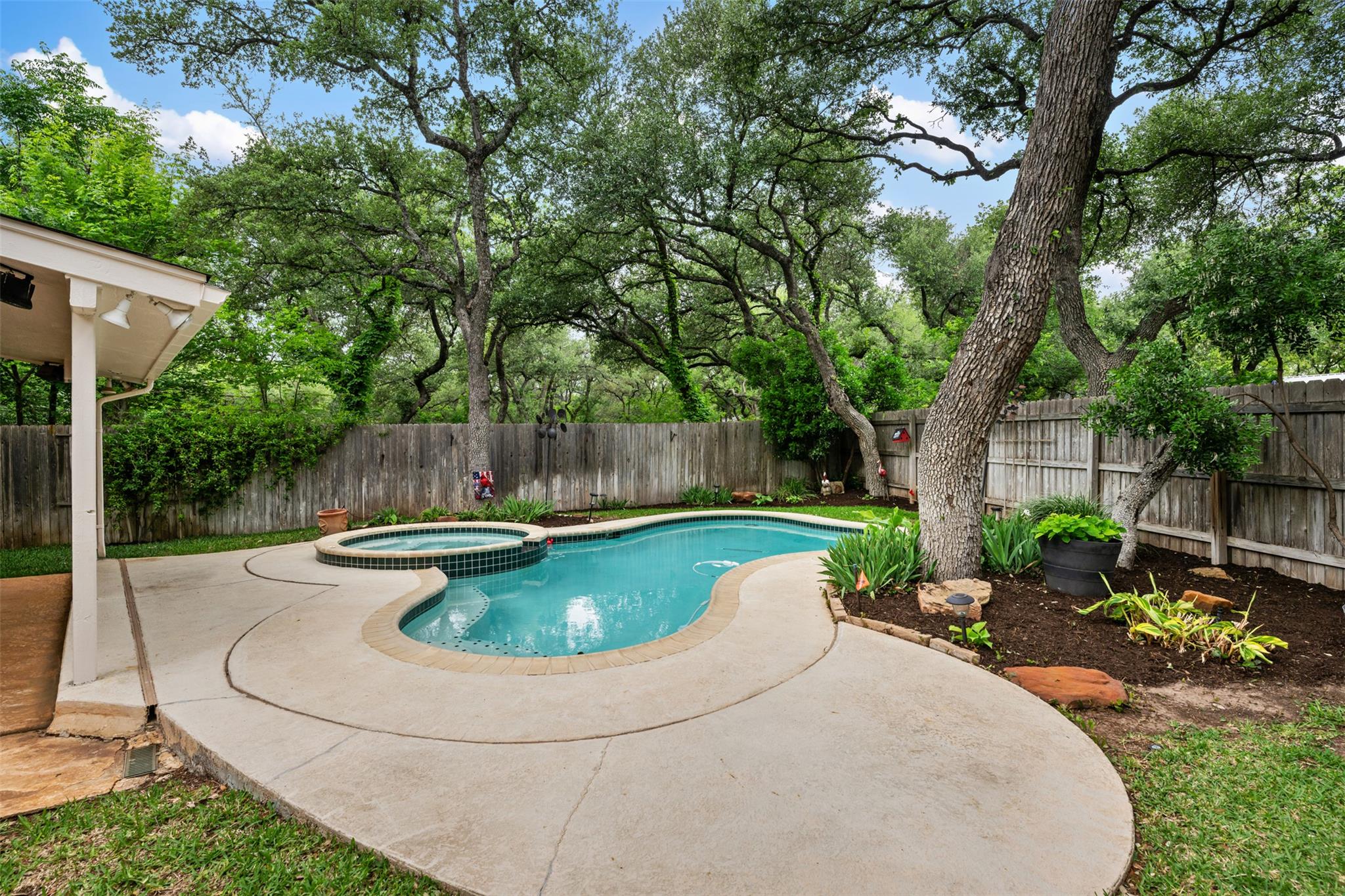 1308 Brianna Ct, Cedar Park, TX 78613