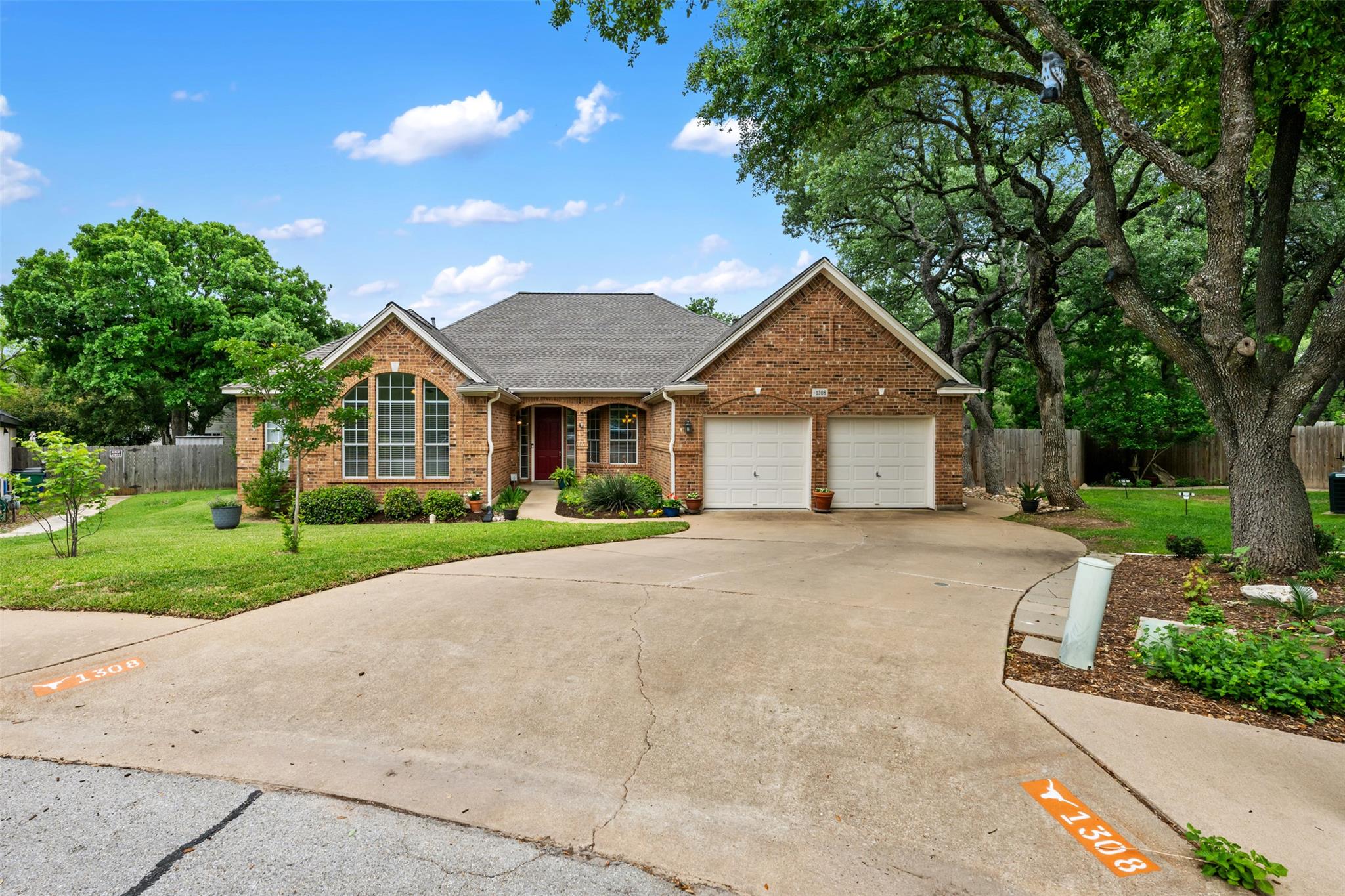 1308 Brianna Ct, Cedar Park, TX 78613